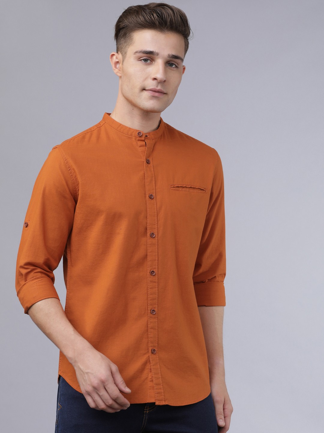 

LOCOMOTIVE Men Orange Slim Fit Solid Casual Shirt
