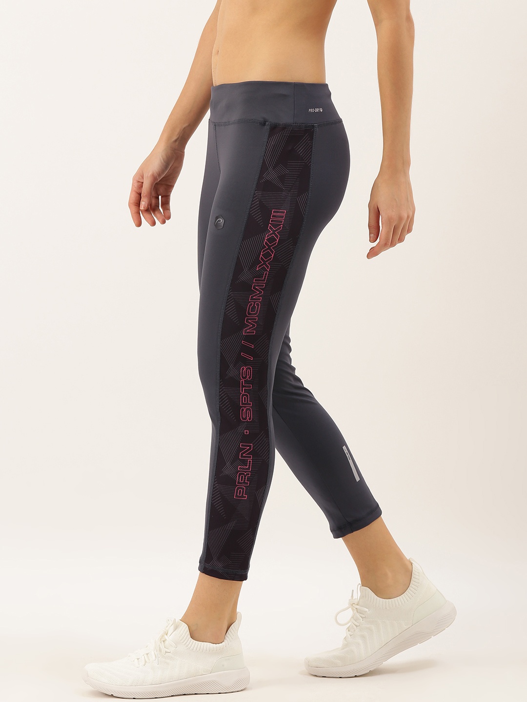 

Proline Active Women Charcoal Grey Solid Performance Fit Cropped Tights with Mesh Detail