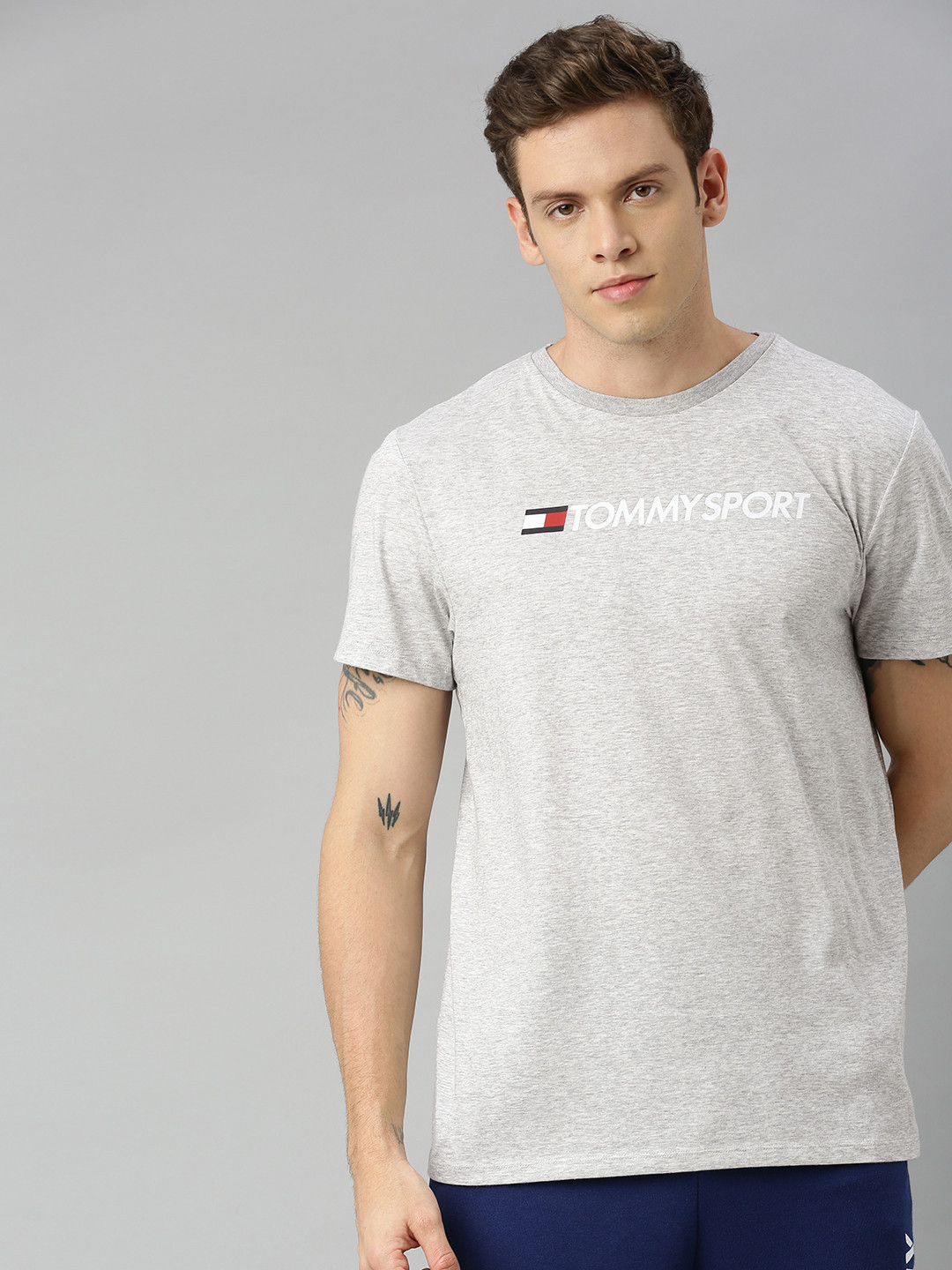 

Tommy Hilfiger Men Grey Brand Logo Printed Round Neck T-shirt