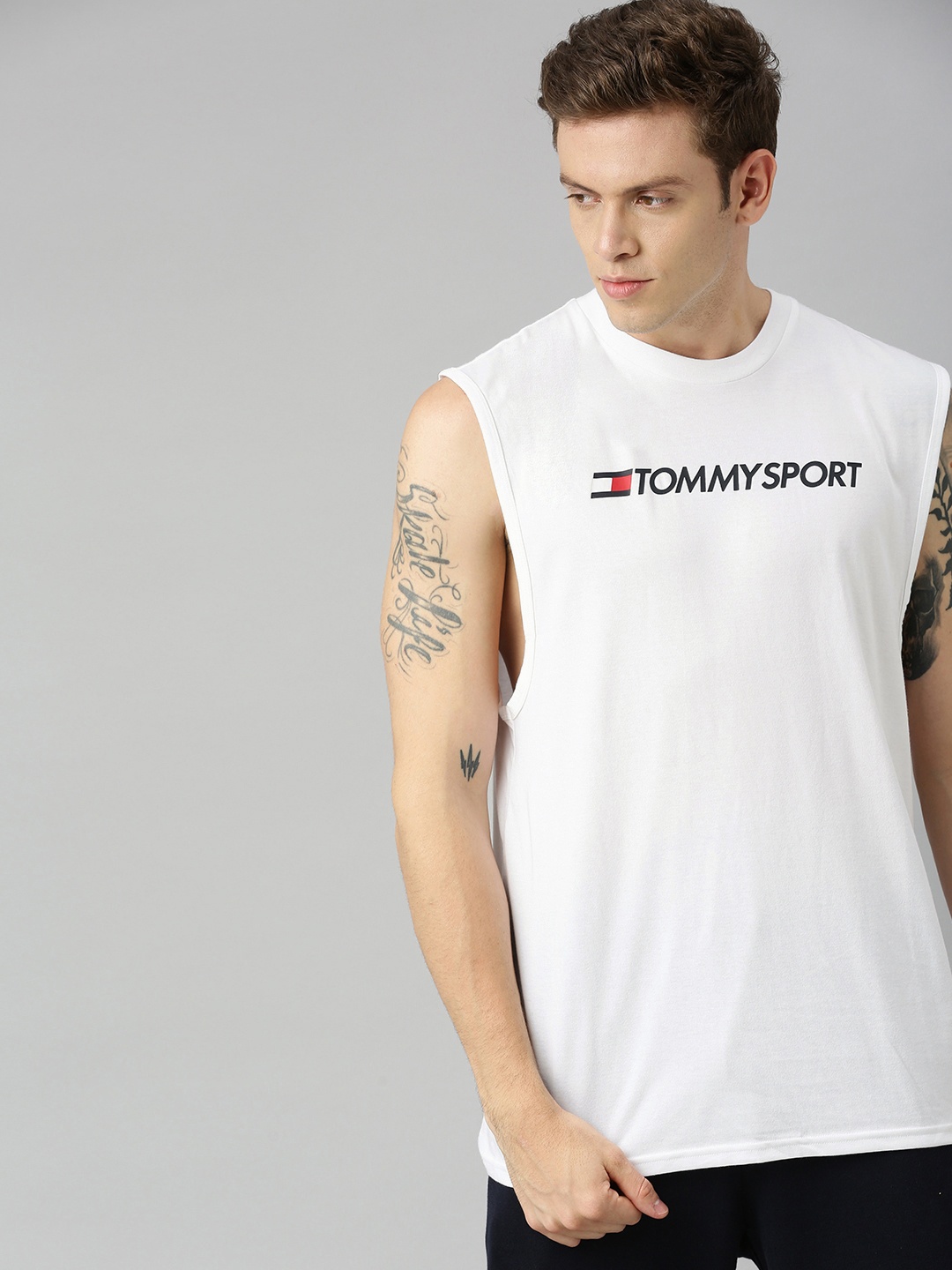 

Tommy Hilfiger Men White Printed Round Neck T-shirt