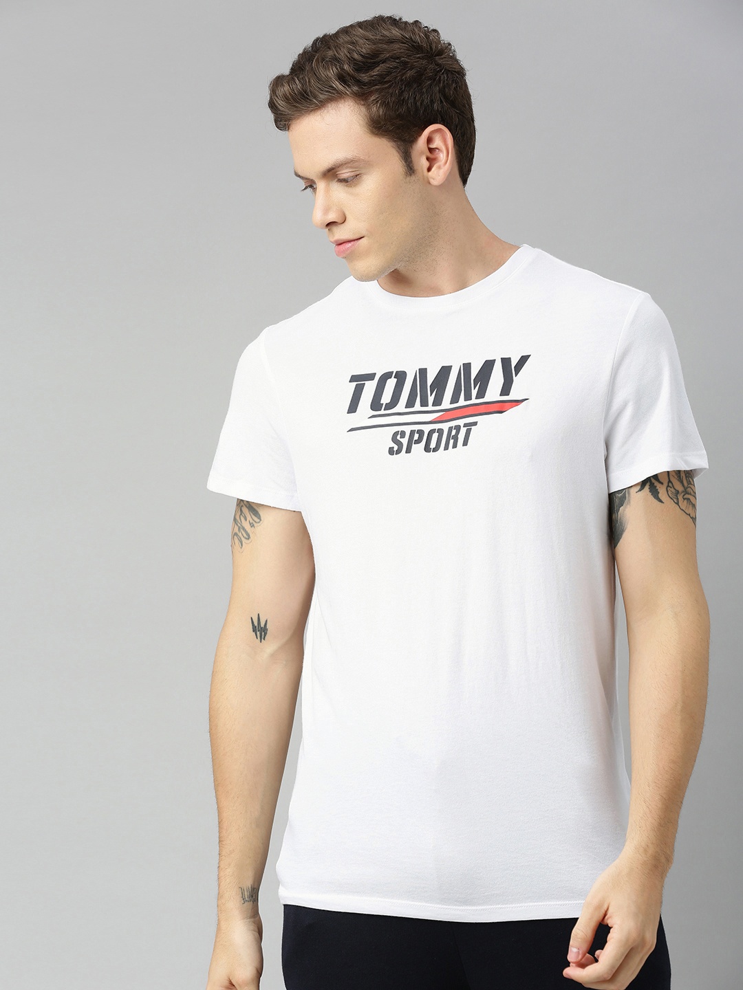 

Tommy Hilfiger Men White Printed Round Neck T-shirt