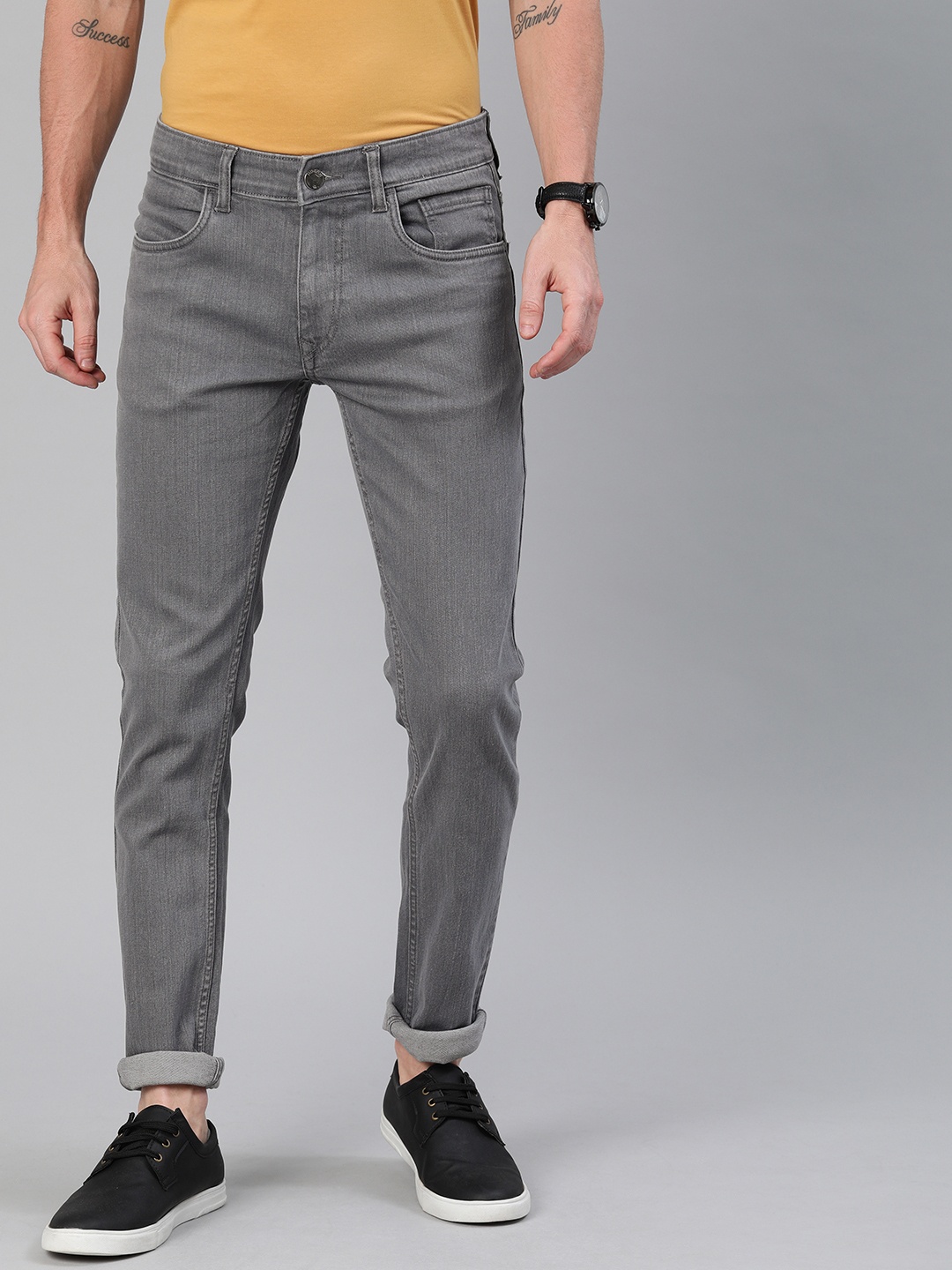 

WROGN Men Grey Slim Fit Mid-Rise Clean Look Stretchable Jeans