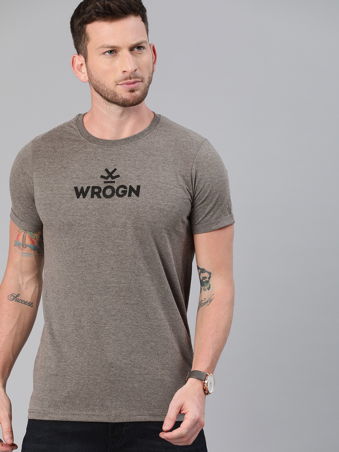 

WROGN Men Grey Melange Printed Round Neck Pure Cotton T-shirt