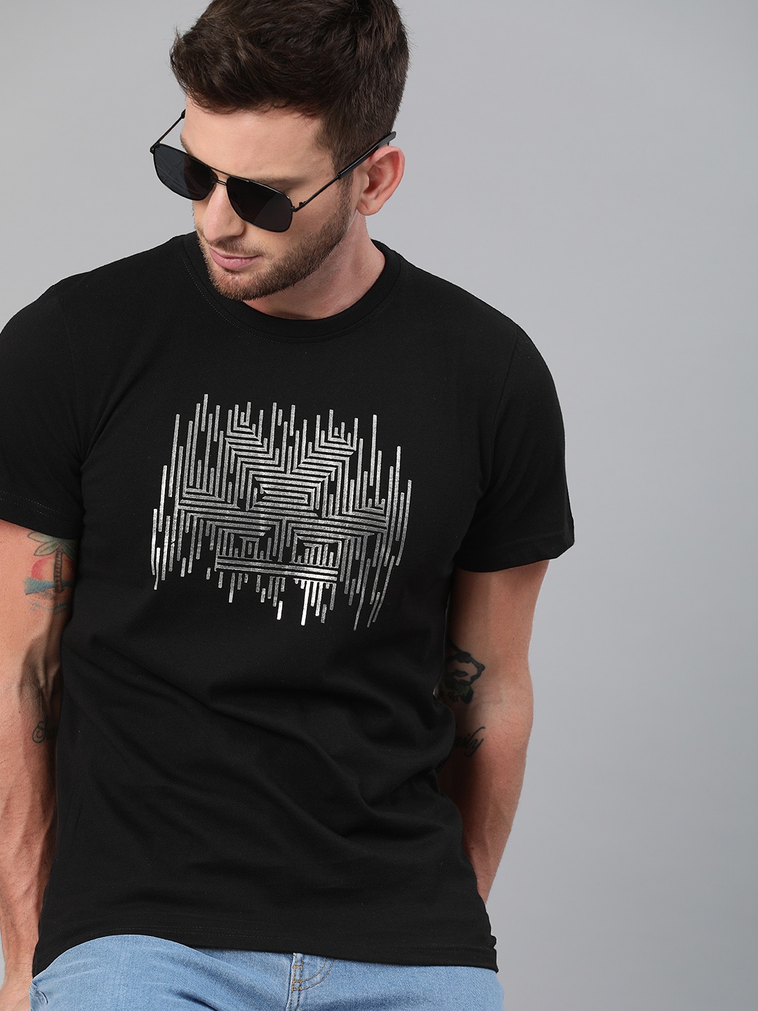 

WROGN Men Black Printed Round Neck Pure Cotton T-shirt