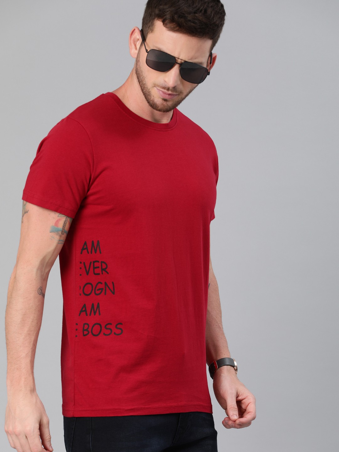 

WROGN Men Maroon Slim Fit Solid Round Neck Pure Cotton T-shirt