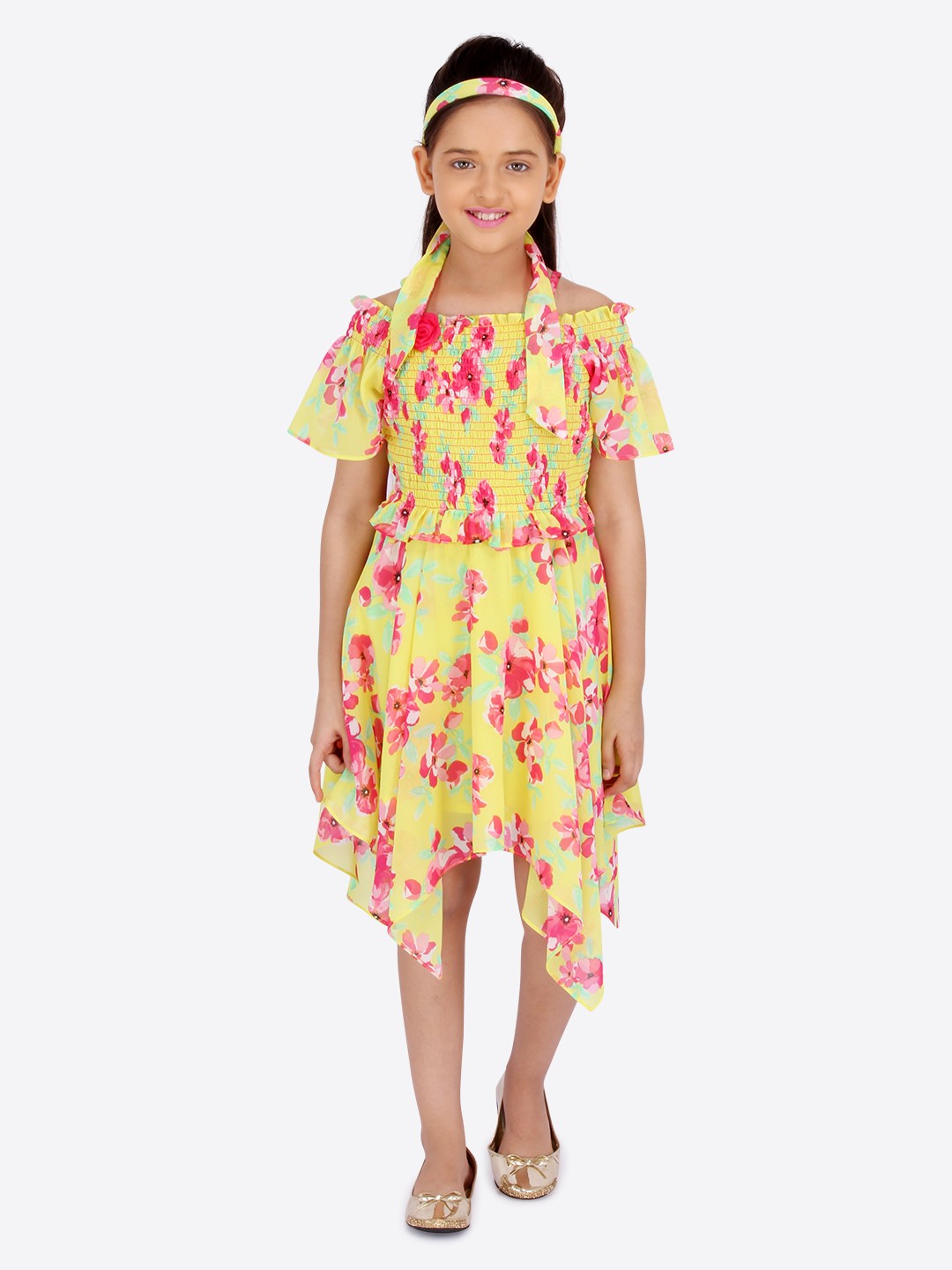 

CUTECUMBER Girls Yellow Printed Fit and Flare Dress With Hairband