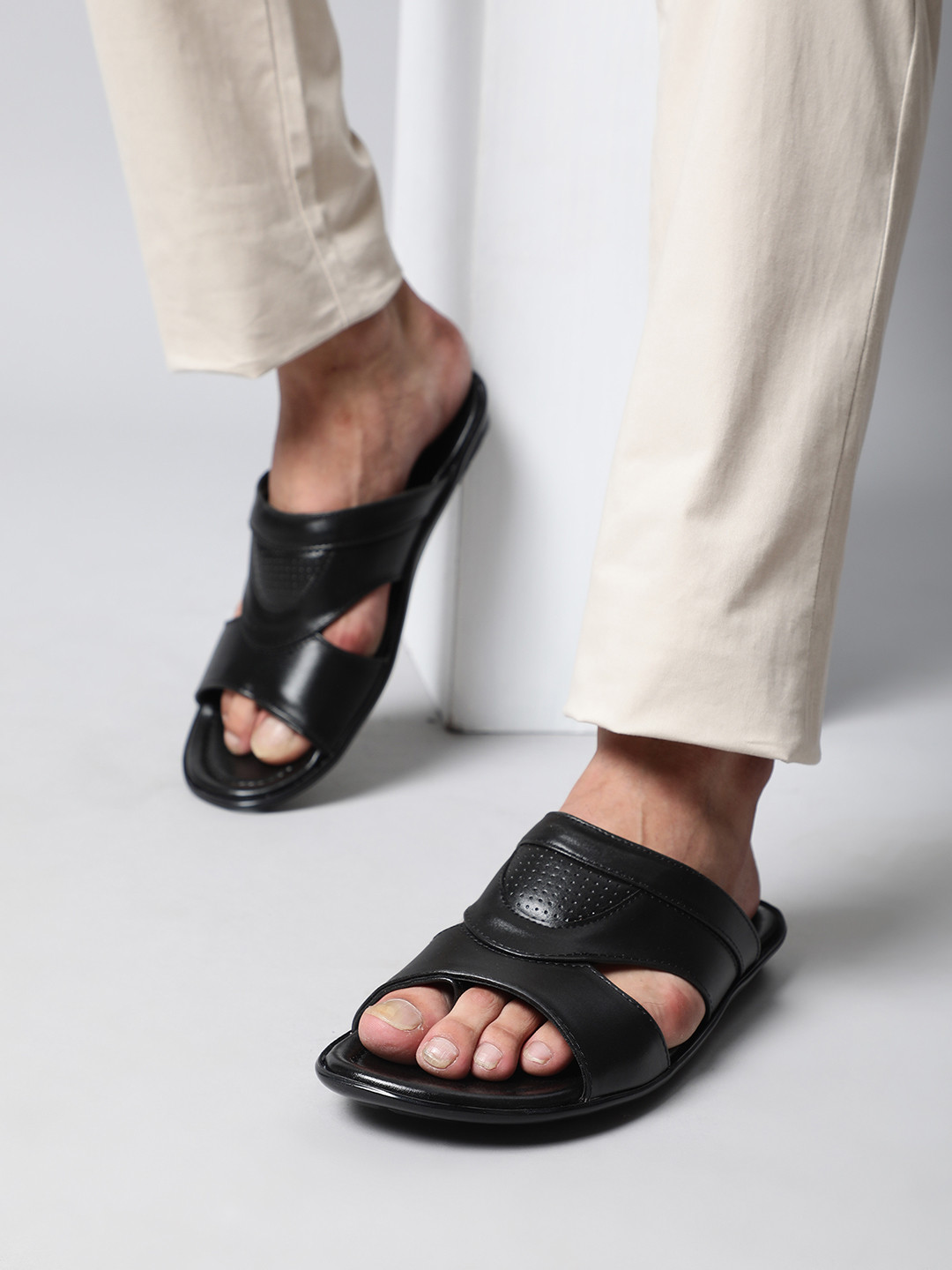 

Liberty Men Black Comfort Sandals