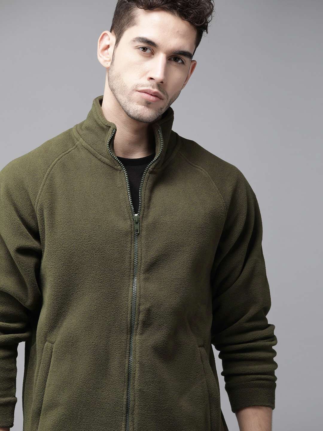 

Roadster Men Olive Green Solid Sweatshirt