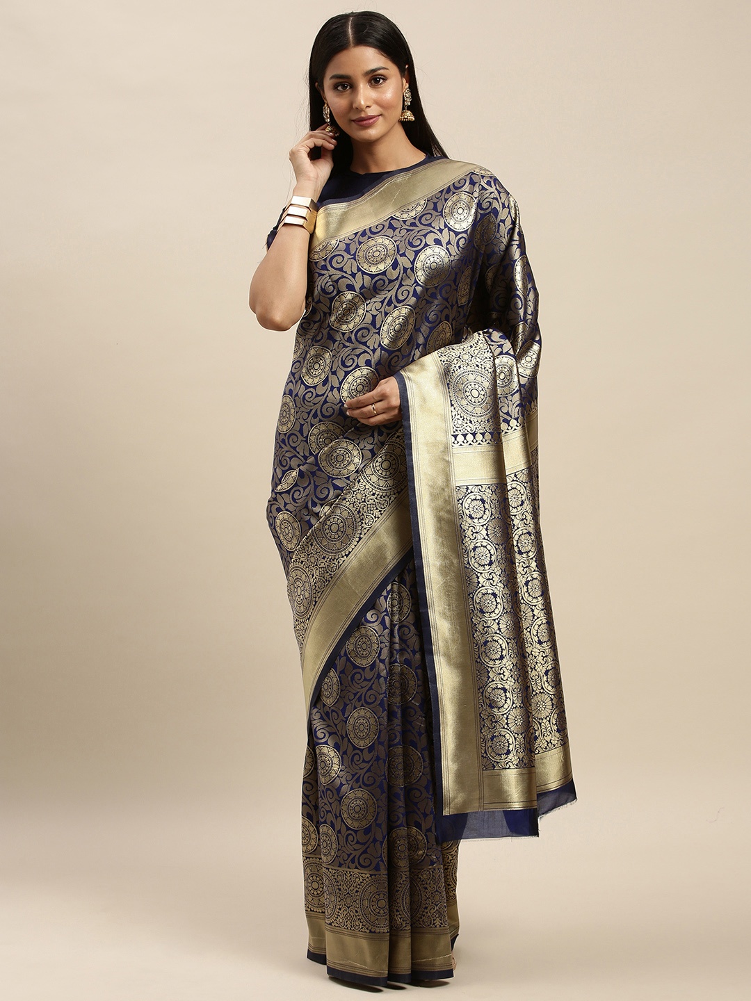 

Mitera Navy Blue & Gold-Toned Silk Blend Woven Design Kanjeevaram Saree