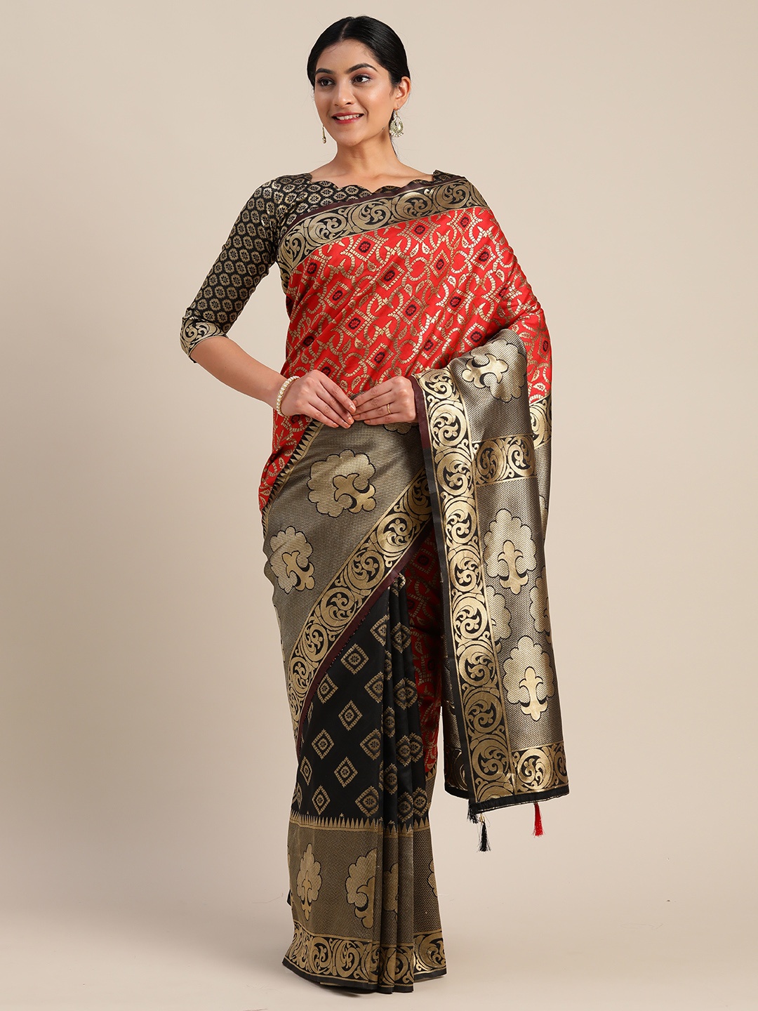 

Mitera Red & Gold-Toned Silk Blend Woven Design Kanjeevaram Saree