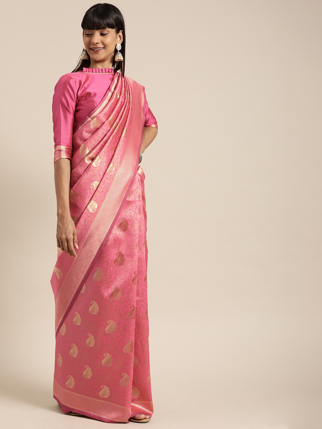 

Mitera Pink & Gold-Toned Silk Blend Woven Design Kanjeevaram Saree