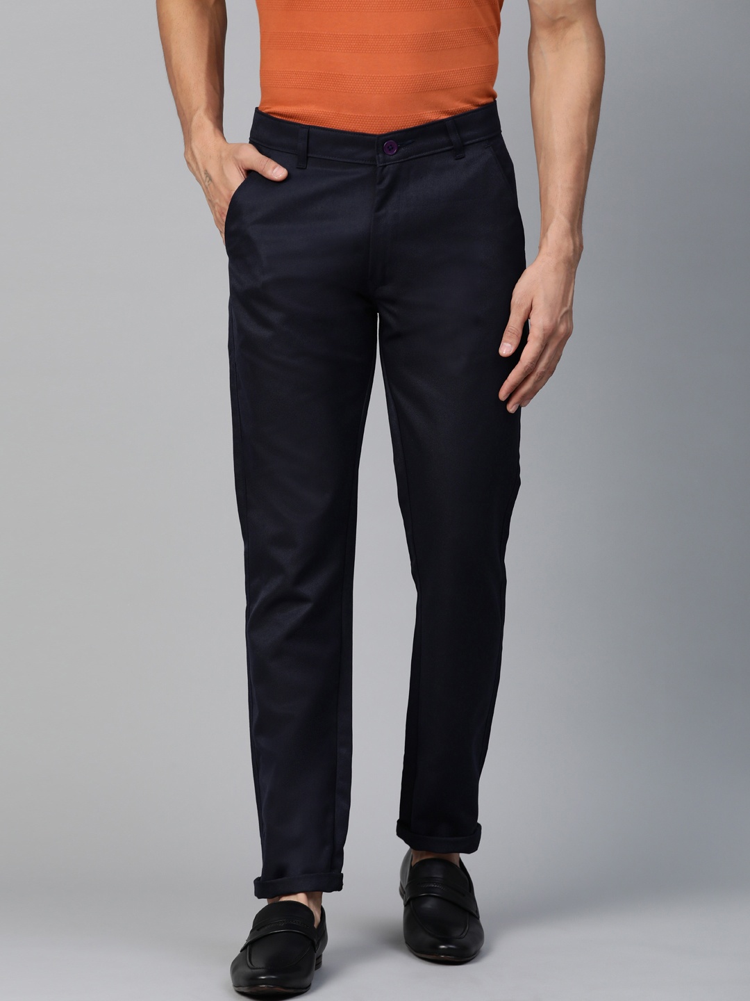 

DENNISON Men Navy Blue Smart Tapered Fit Solid Cropped Chinos