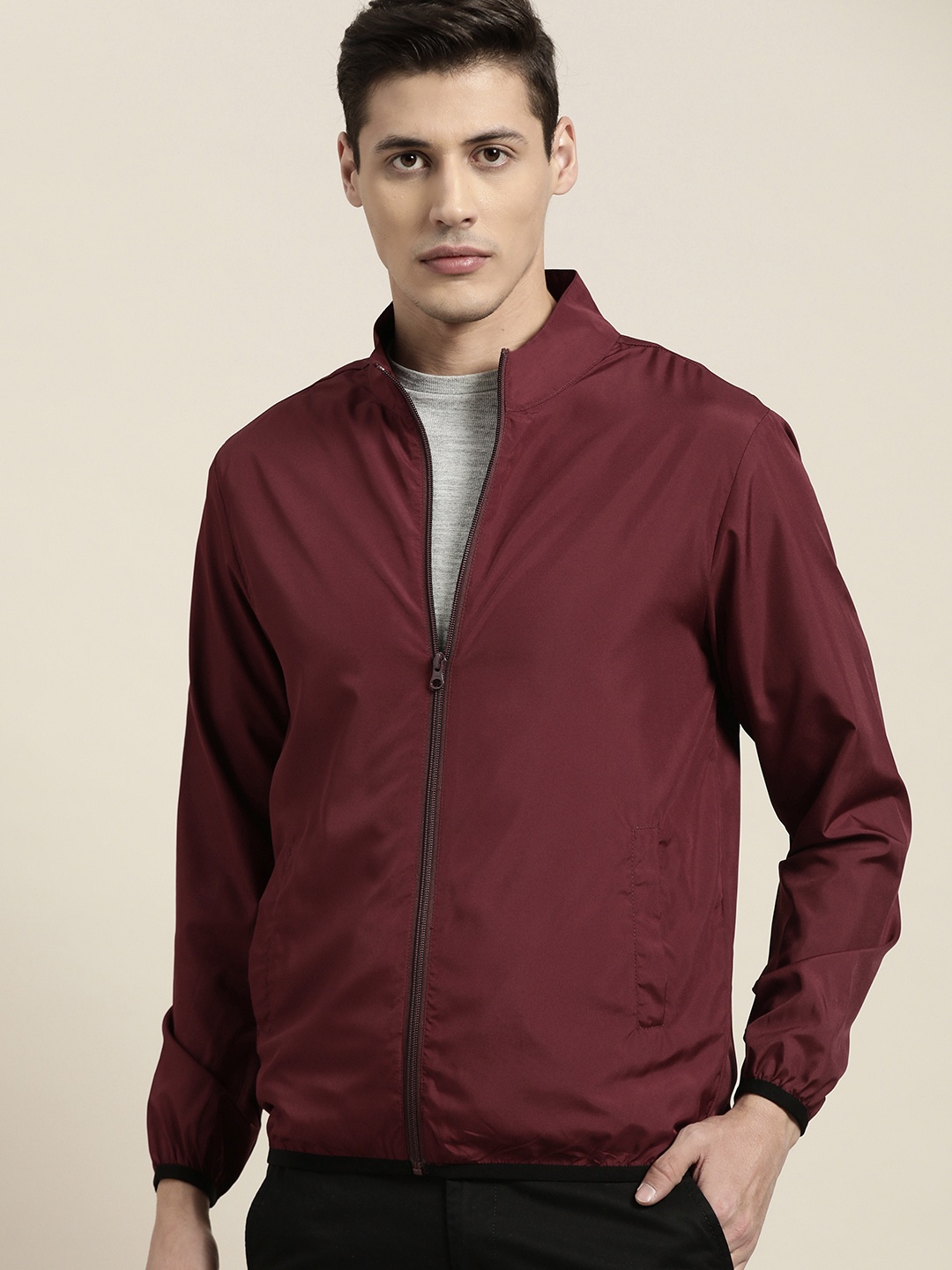 

INVICTUS Men Burgundy Solid Tailored Jacket