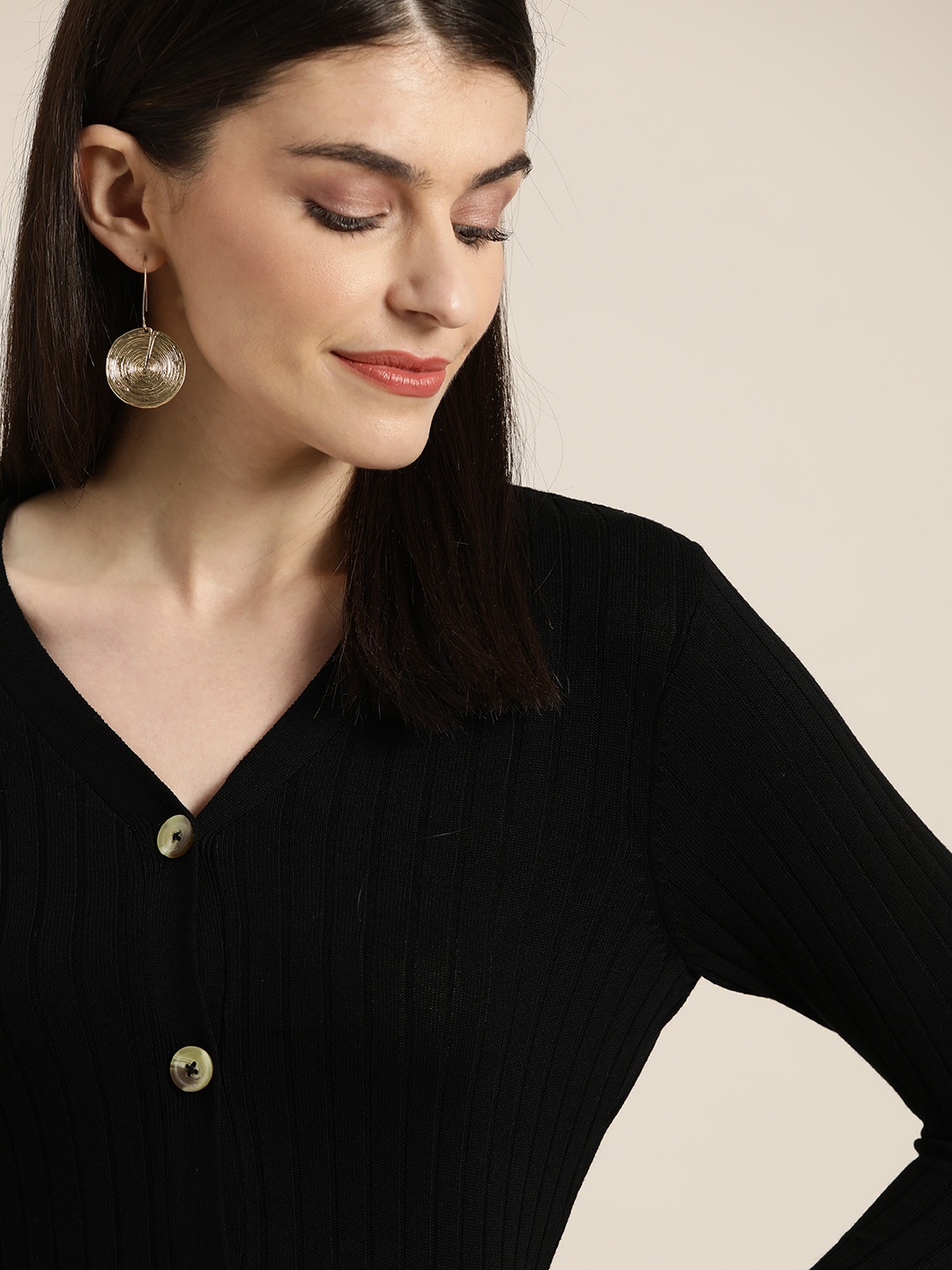

INVICTUS Women Black Ribbed Cardigan Sweater