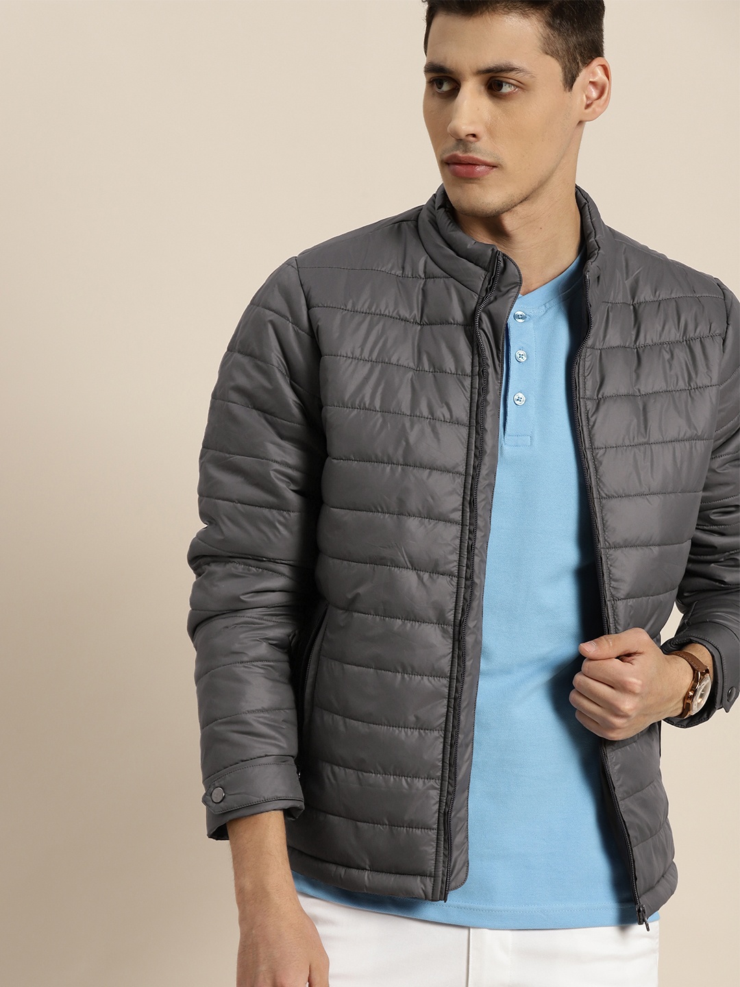 

INVICTUS Men Charcoal Grey Solid Padded Jacket