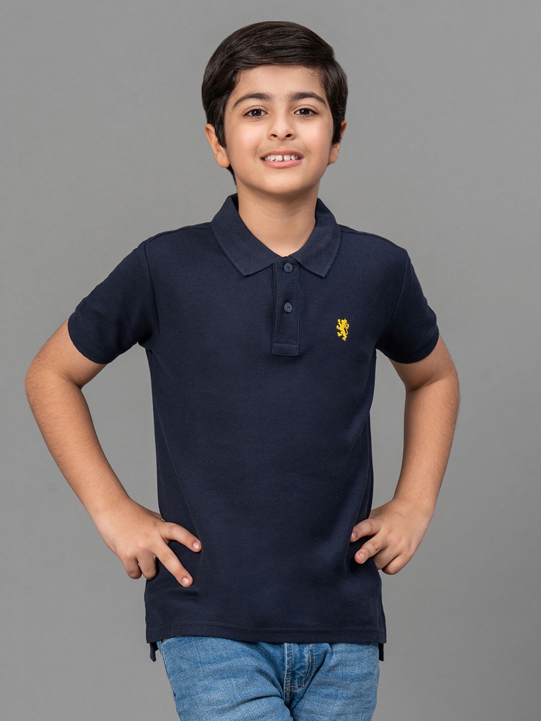 

Red Tape Boys Navy Blue Solid Polo Collar T-shirt