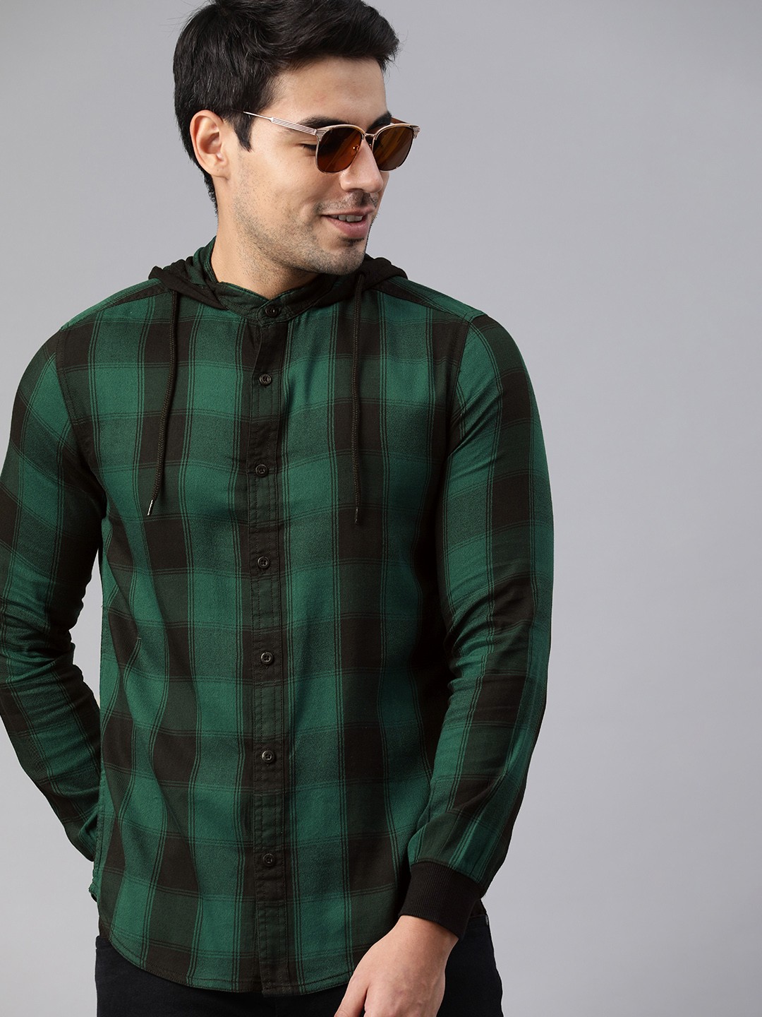 

HERE&NOW Men Green & Black Slim Fit Checked Casual Shirt