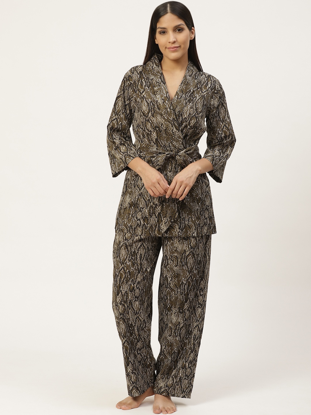 

WoowZerz Women Olive Green & Black Slim Fit Snakeskin Print Night suit