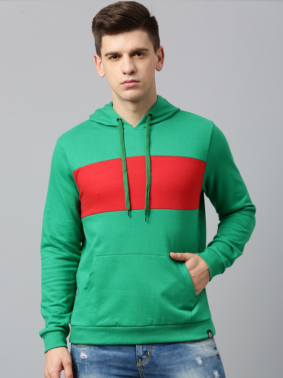 

Urbano Fashion Men Green & Red Colourblocked Hooded Pullover Sweatshirt