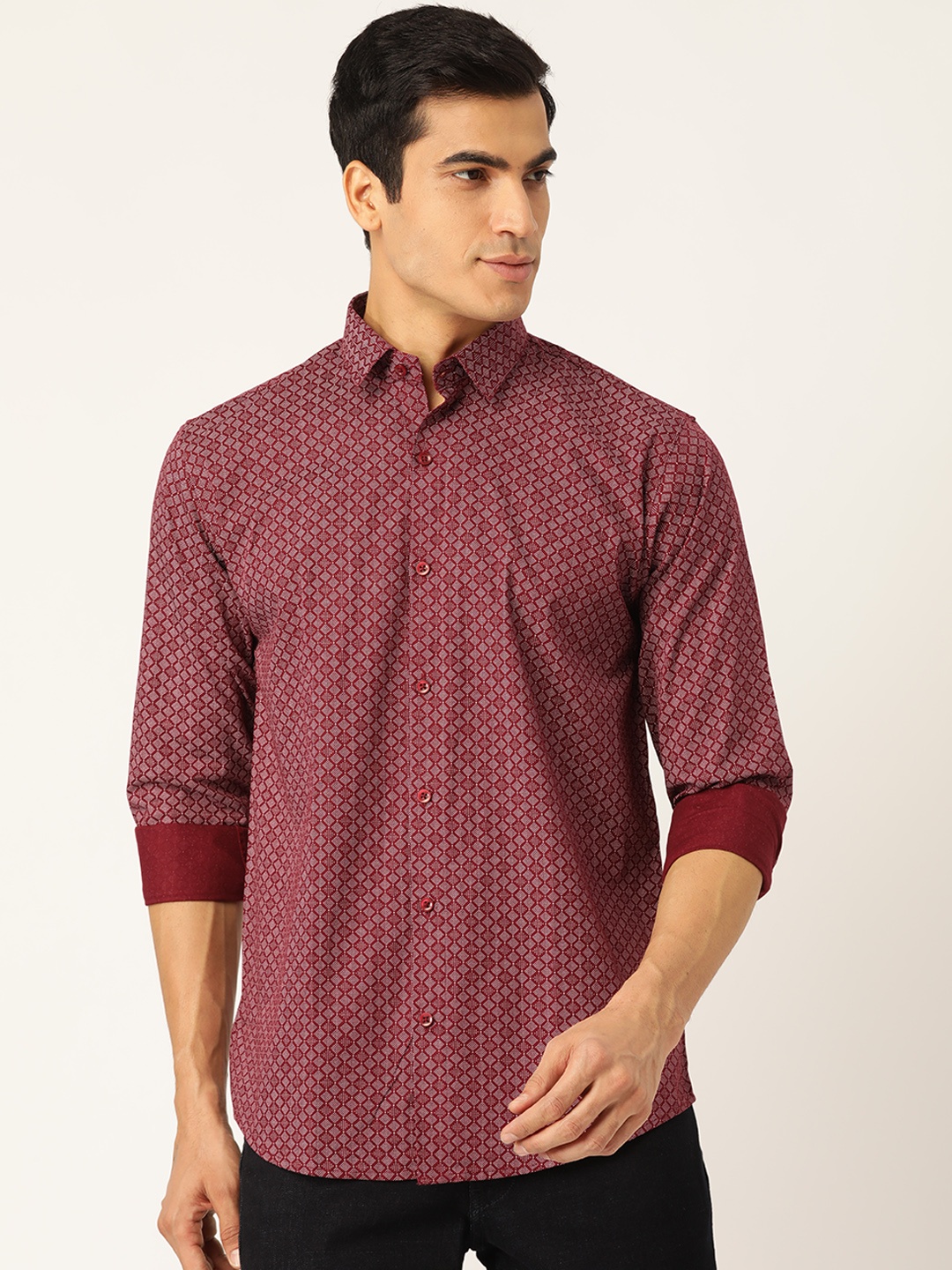 

SOJANYA Men Maroon & White Classic Regular Fit Printed Casual Shirt