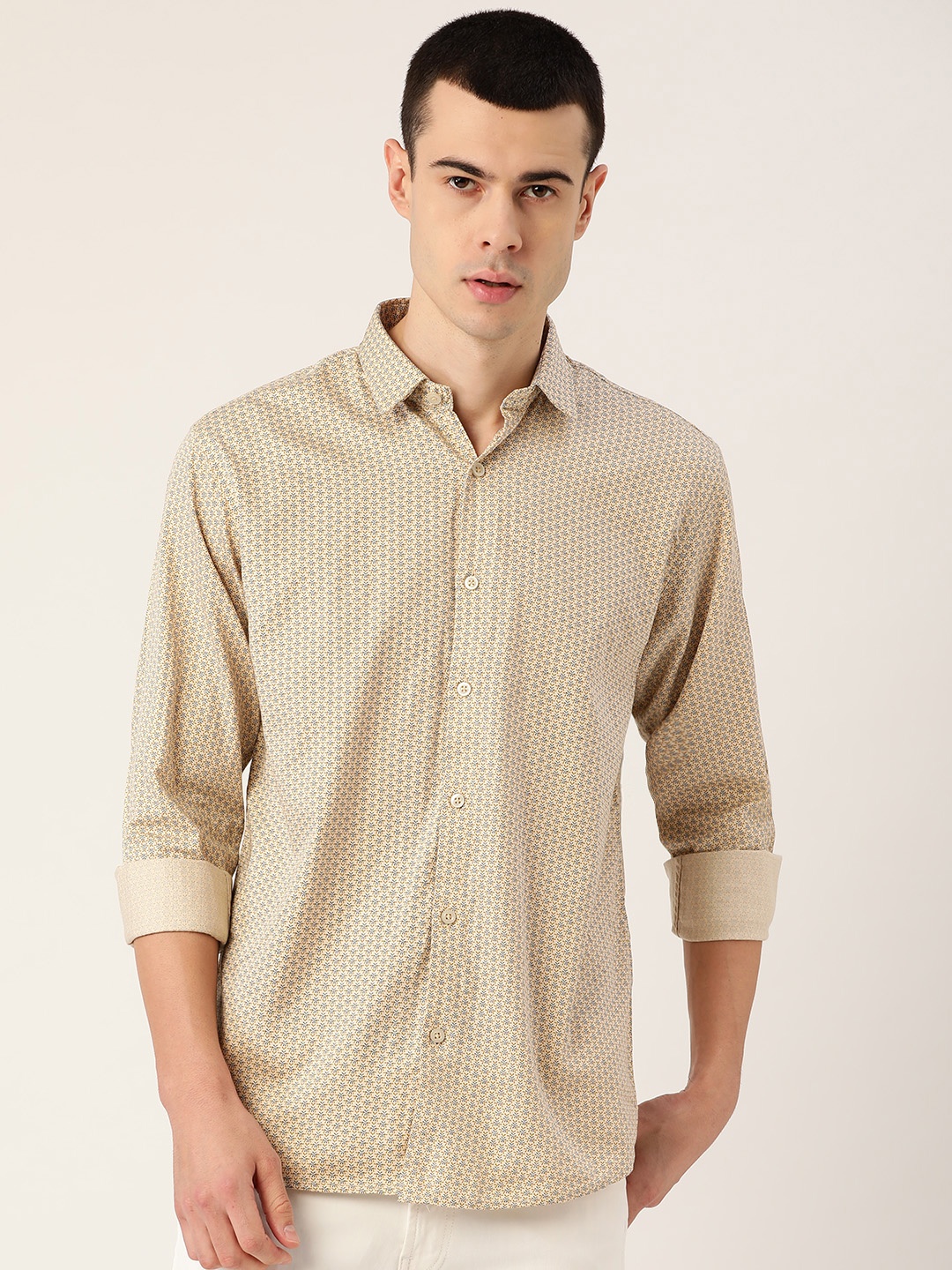 

SOJANYA Men Beige & Blue Regular Fit Printed Casual Shirt
