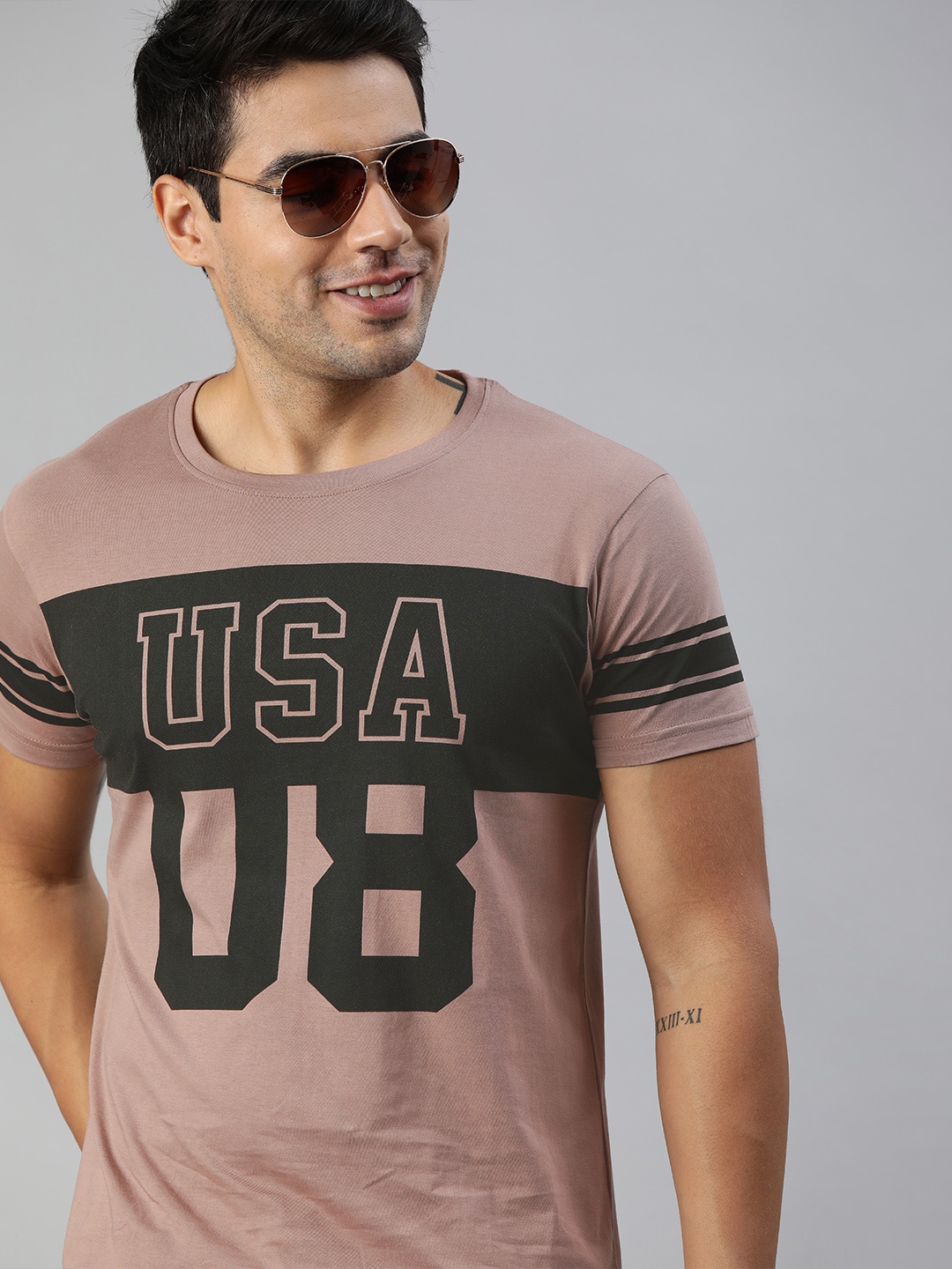 

HERENOW Men Pink Black Printed Round Neck Pure Cotton T-shirt