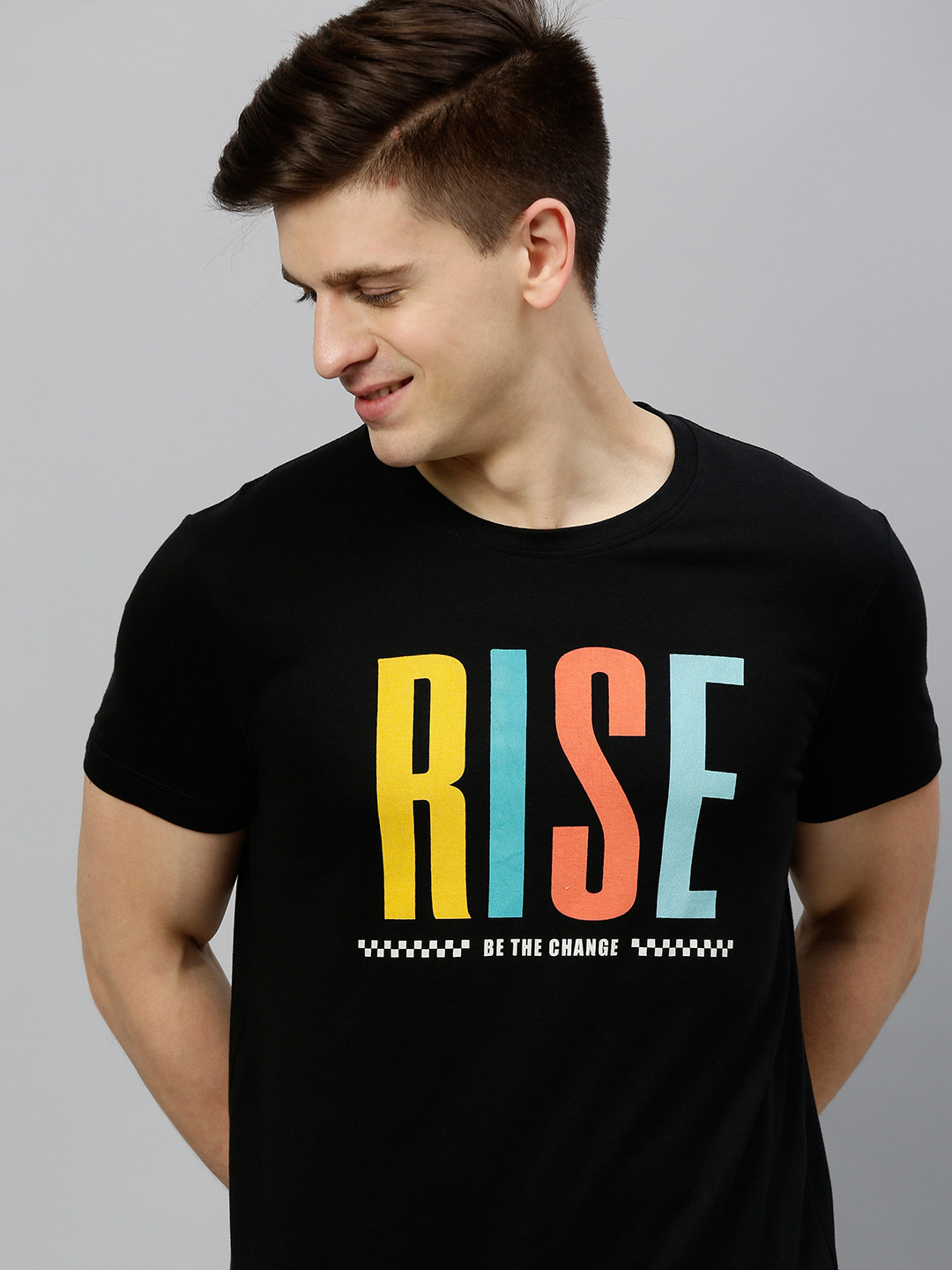 

HERENOW Men Black Printed Round Neck Pure Cotton T-shirt