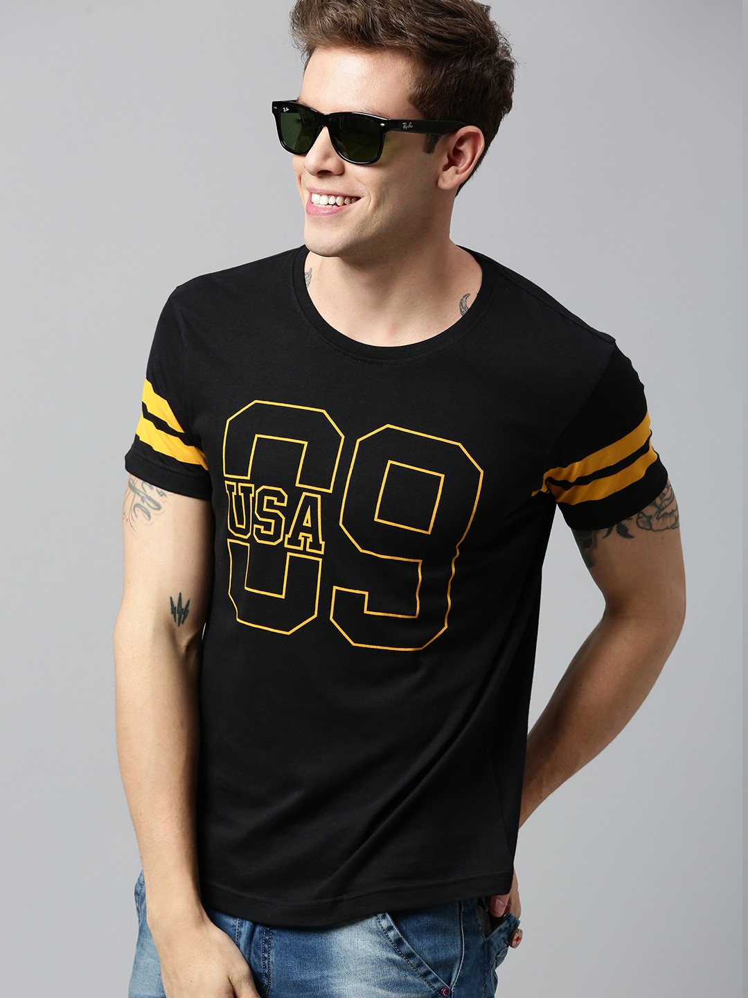 

HERENOW Men Black Printed Round Neck Pure Cotton T-shirt