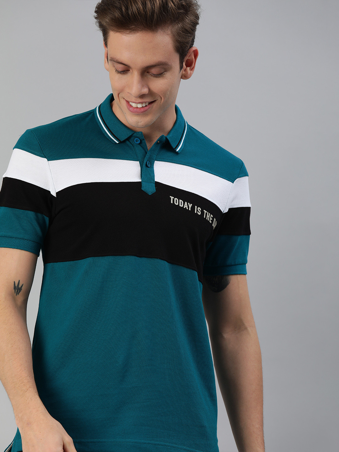 

HERENOW Men Teal Blue Black Colourblocked Polo Collar Pure Cotton T-shirt