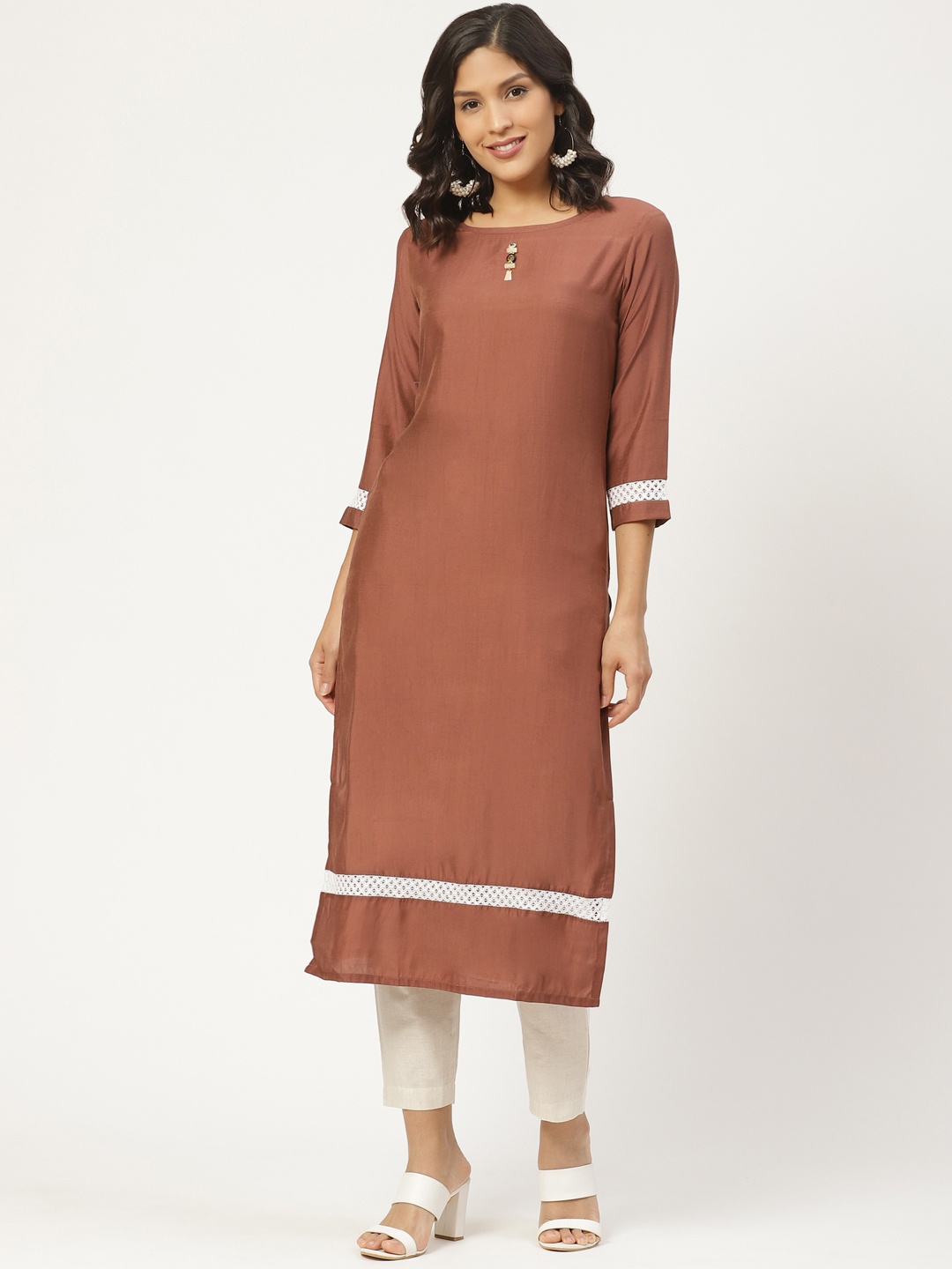 

shiloh Women Brown & Off-White Solid Kurta with Trousers