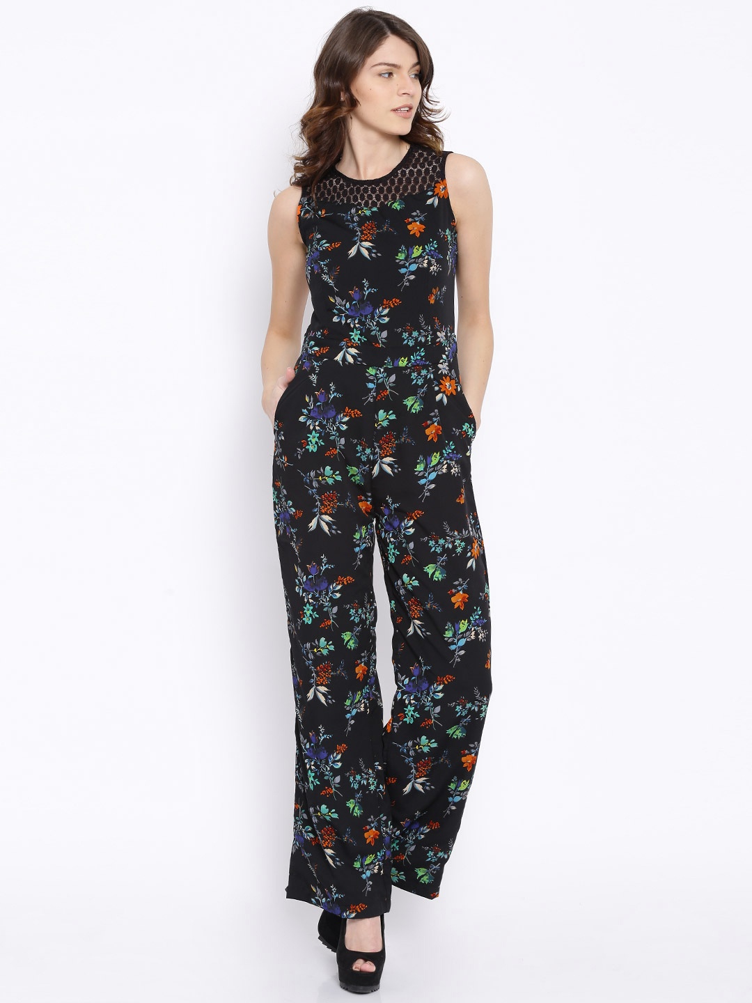 

Tokyo Talkies Black Floral Print Jumpsuit