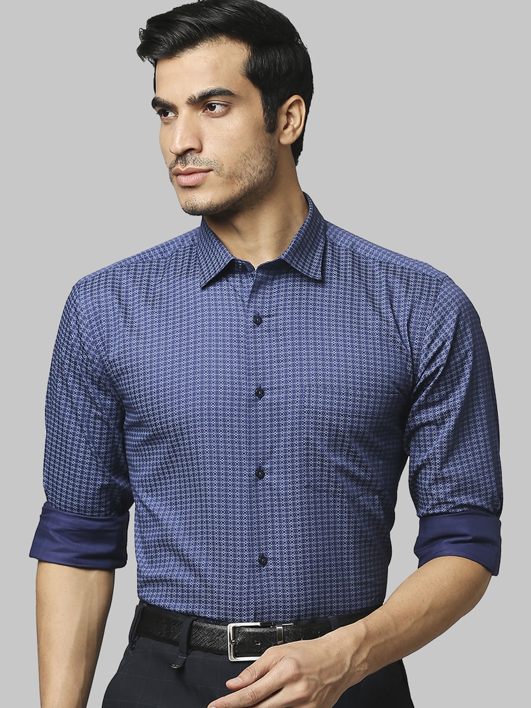 

Park Avenue Men Blue Slim Fit Printed Casual Shirt