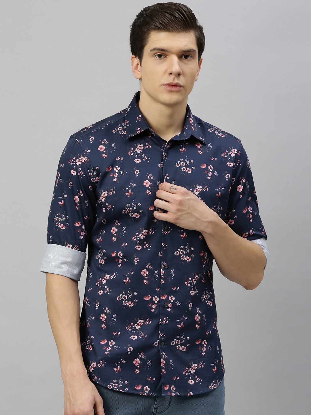 

RARE RABBIT Men Navy Blue & Pink Tailored Fit Floral Print Casual Shirt