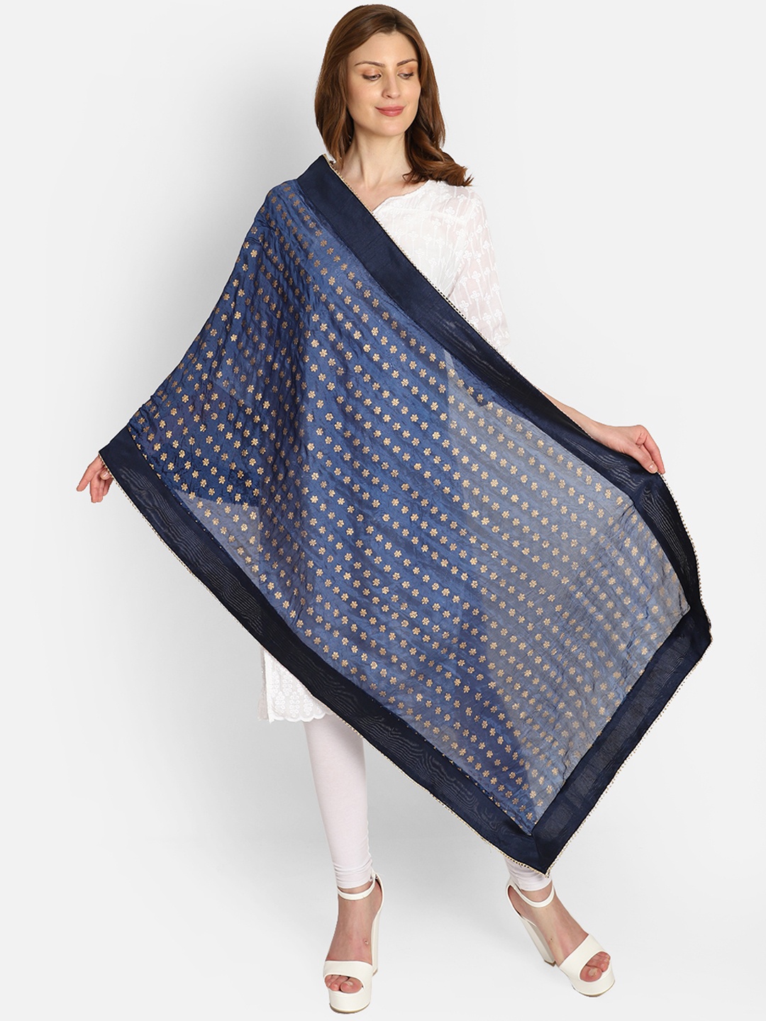 

amraoo Navy Blue & Gold-Coloured Block Printed Dupatta