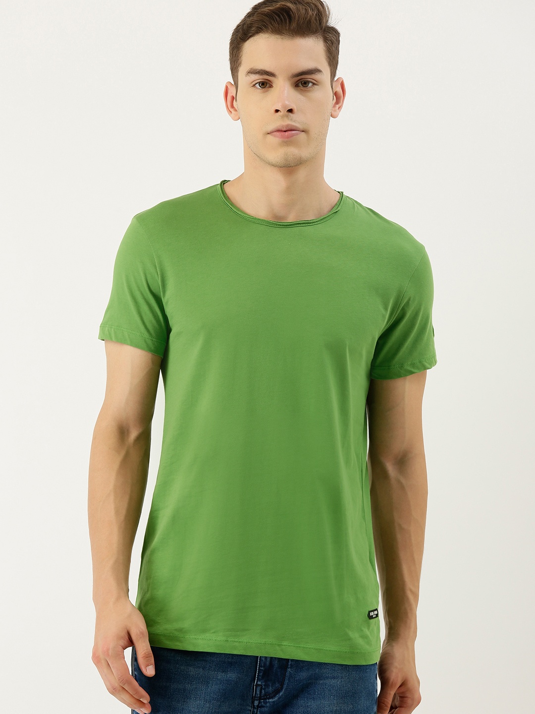 

Being Human Men Green Solid Round Neck Pure Cotton T-shirt