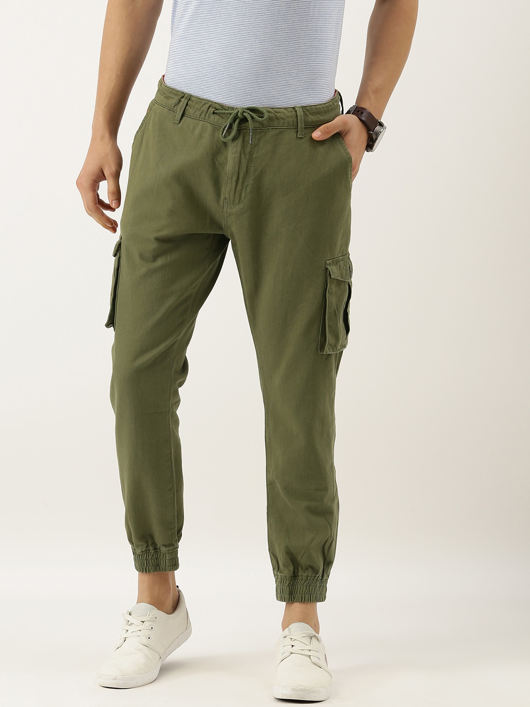 

Being Human Clothing Men Olive Green Regular Fit Solid Cropped Cargos