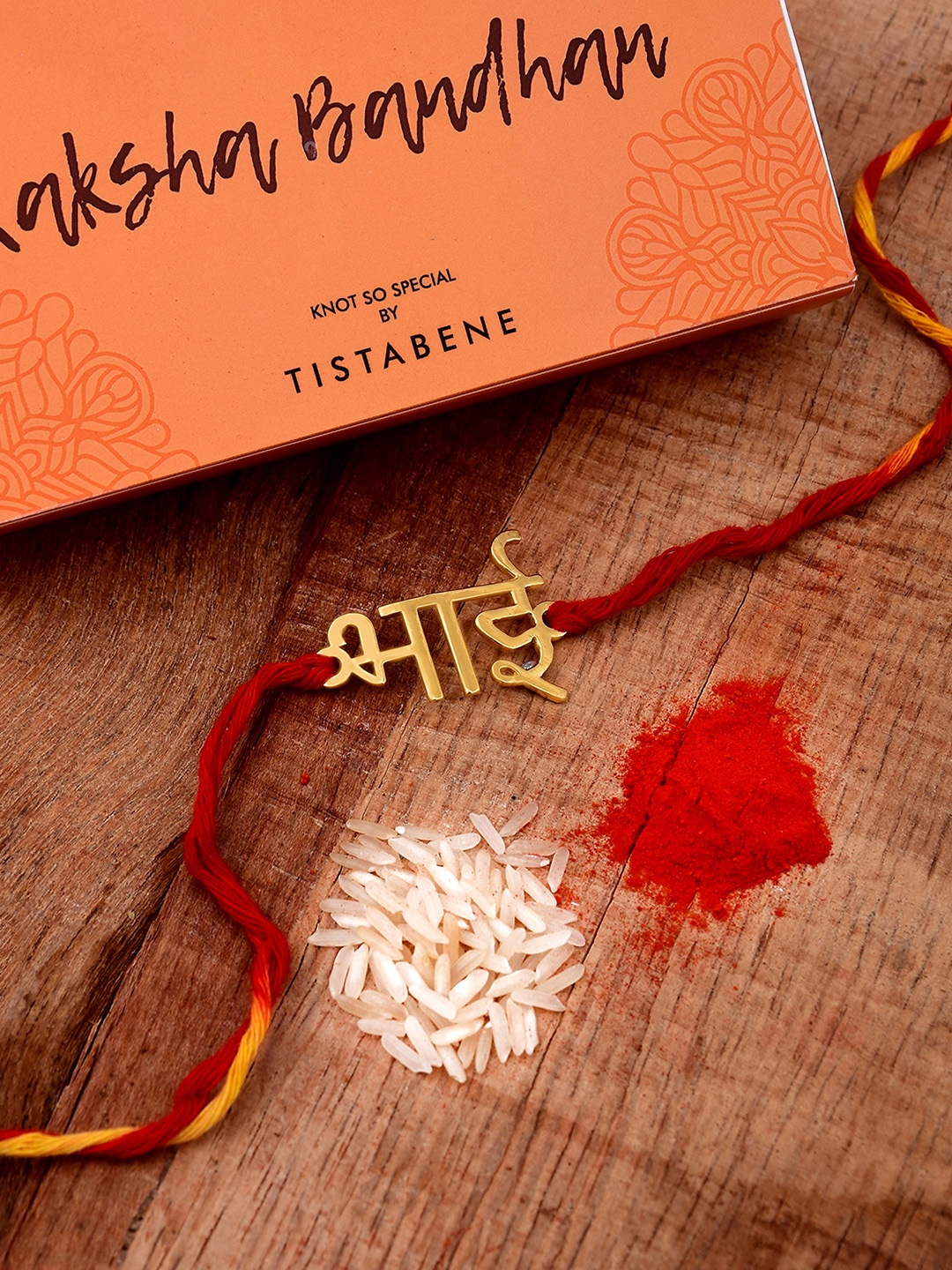 

Tistabene Men Gold-Plated Bhai Wraparound Rakhi