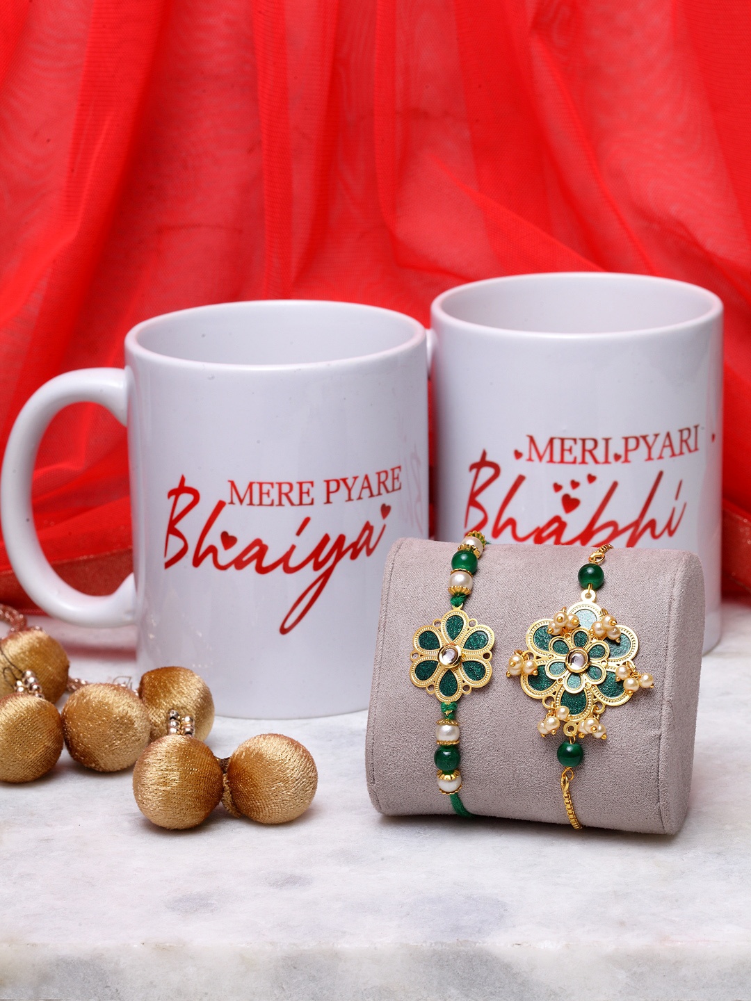 

PANASH Men Gold-Plated & Green Brass Handcrafted Bhaiya & Bhabhi Rakhi Gift Set
