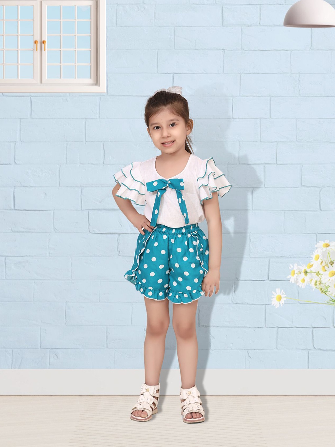 

Cutiekins Girls White & Blue Polka Dot Printed Top with Shorts