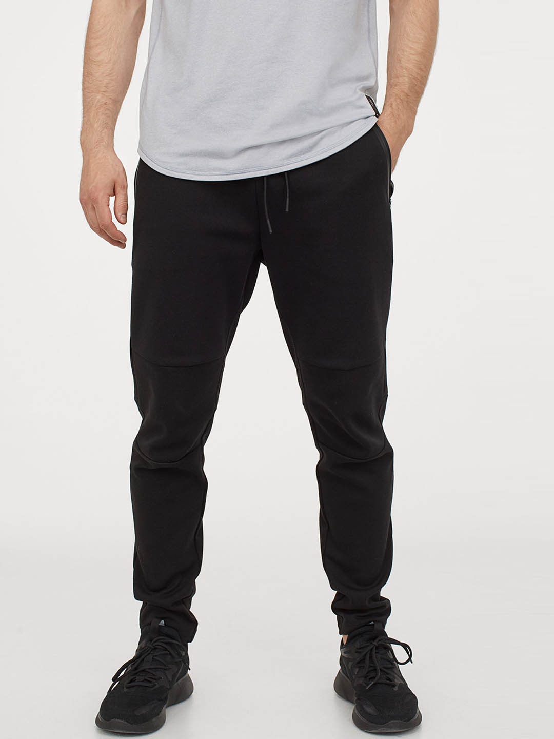 

H&M Men Black Solid Sports Joggers