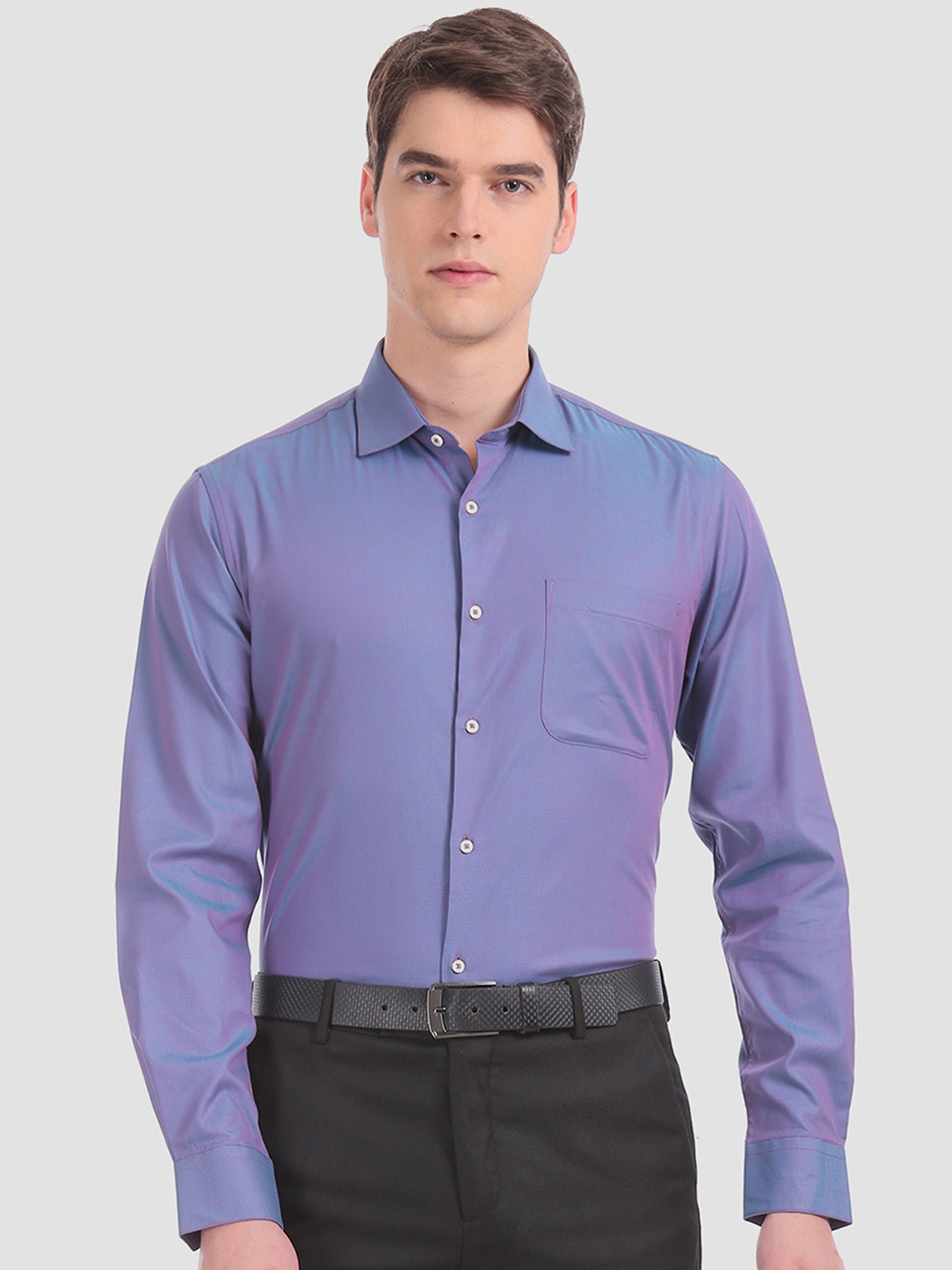 

AD By Arvind Men Blue Regular Fit Solid Dual-Tone Partywear Shirt