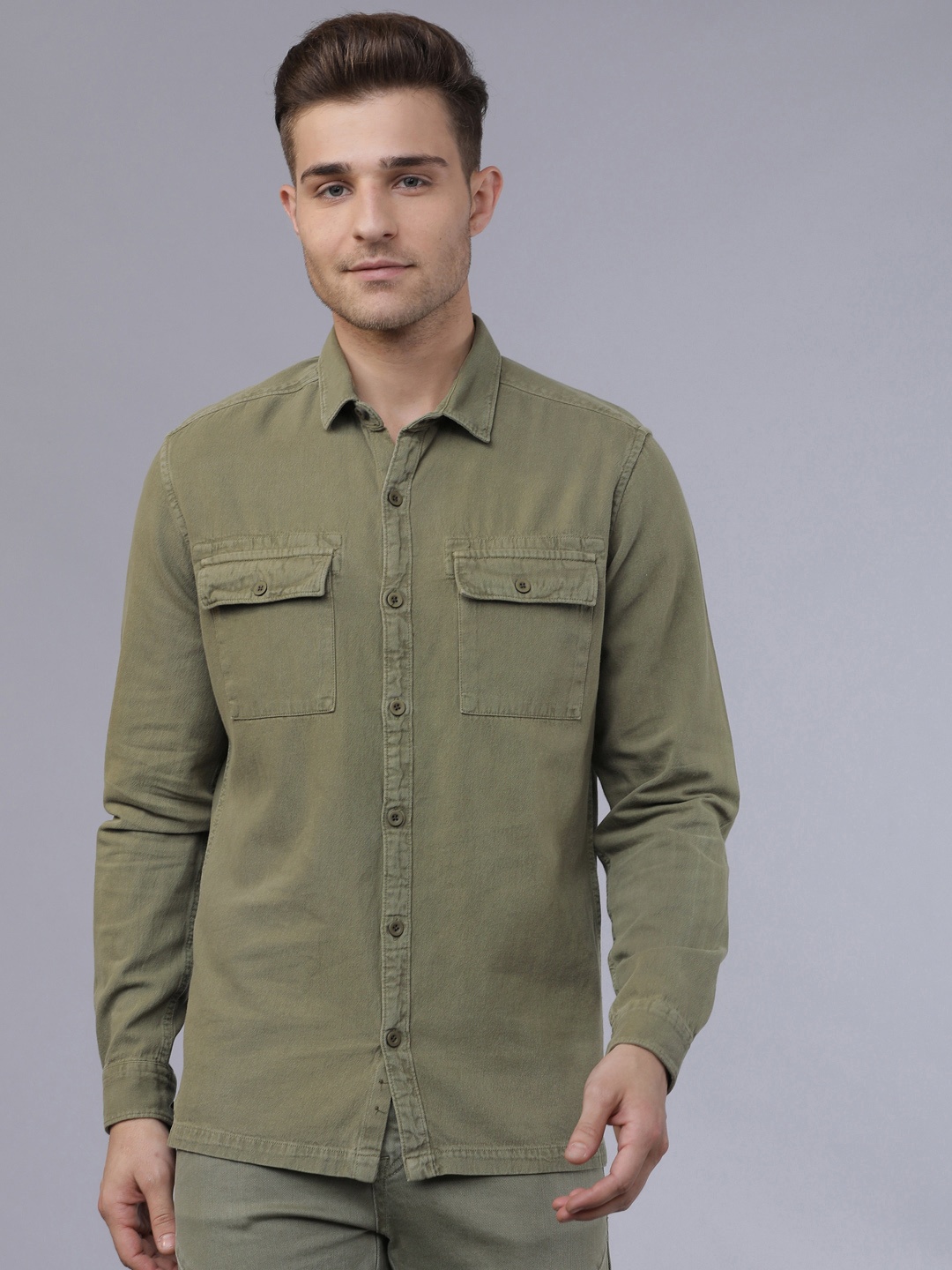 

HIGHLANDER Men Olive Green Slim Fit Solid Casual Shirt