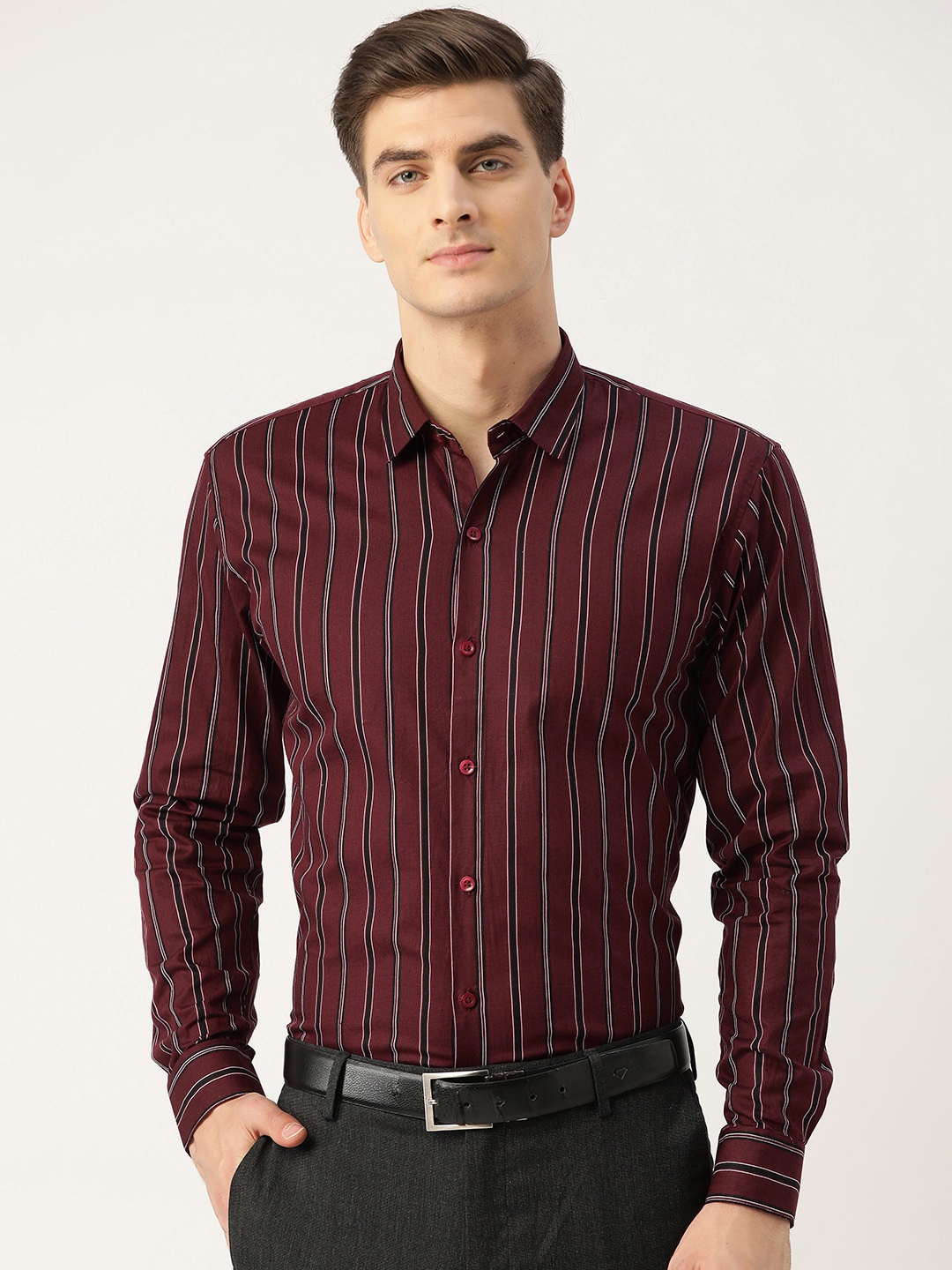 

SOJANYA Men Maroon & Black Classic Regular Fit Striped Semiformal Shirt