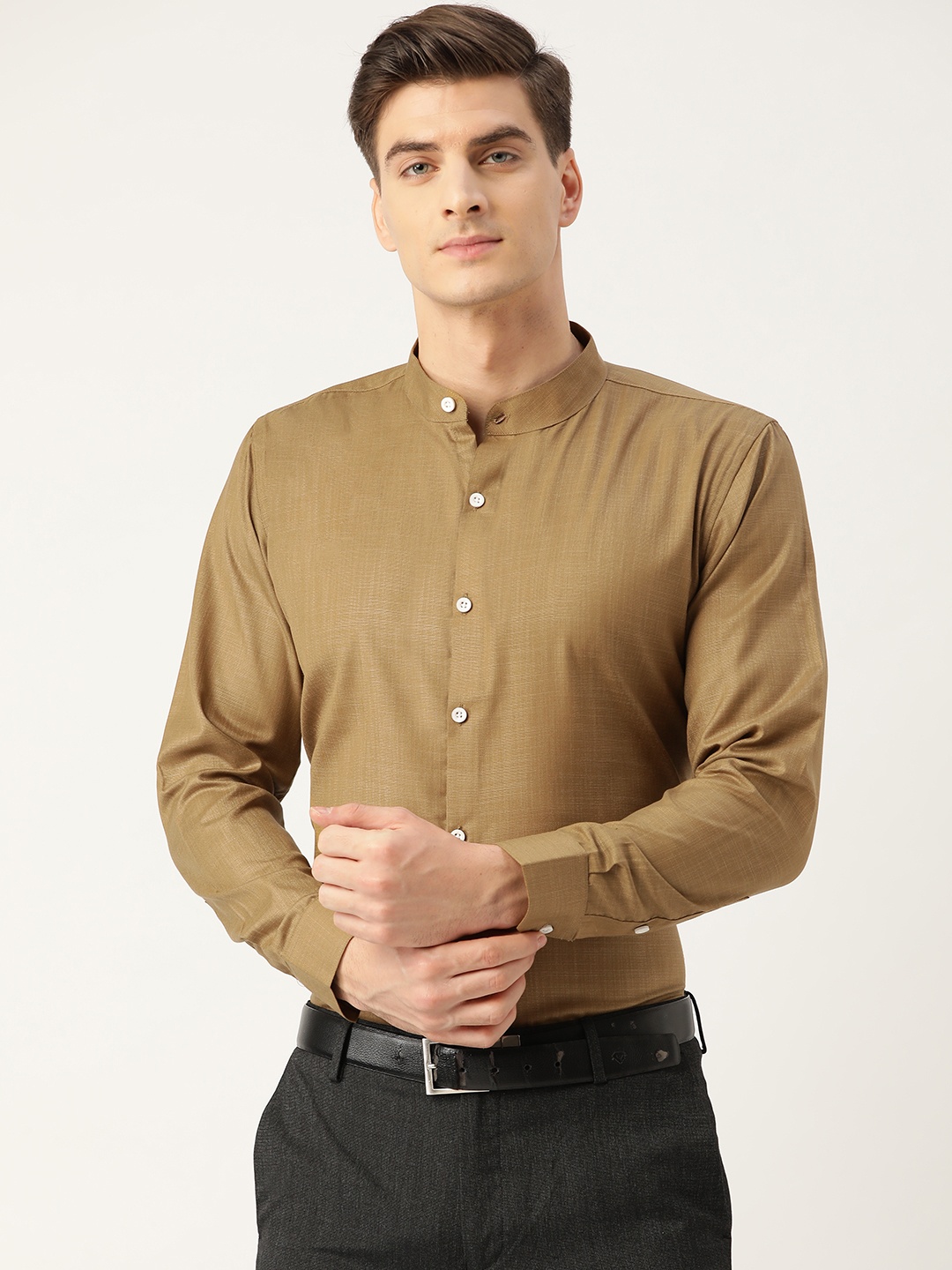 

SOJANYA Men Olive Brown Classic Regular Fit Solid Semiformal Shirt