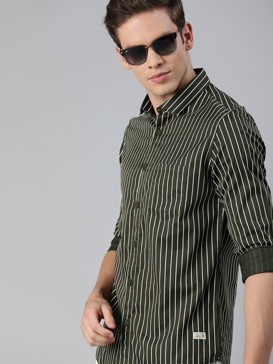 

SPYKAR Men Olive Green & White Slim Fit Striped Casual Shirt