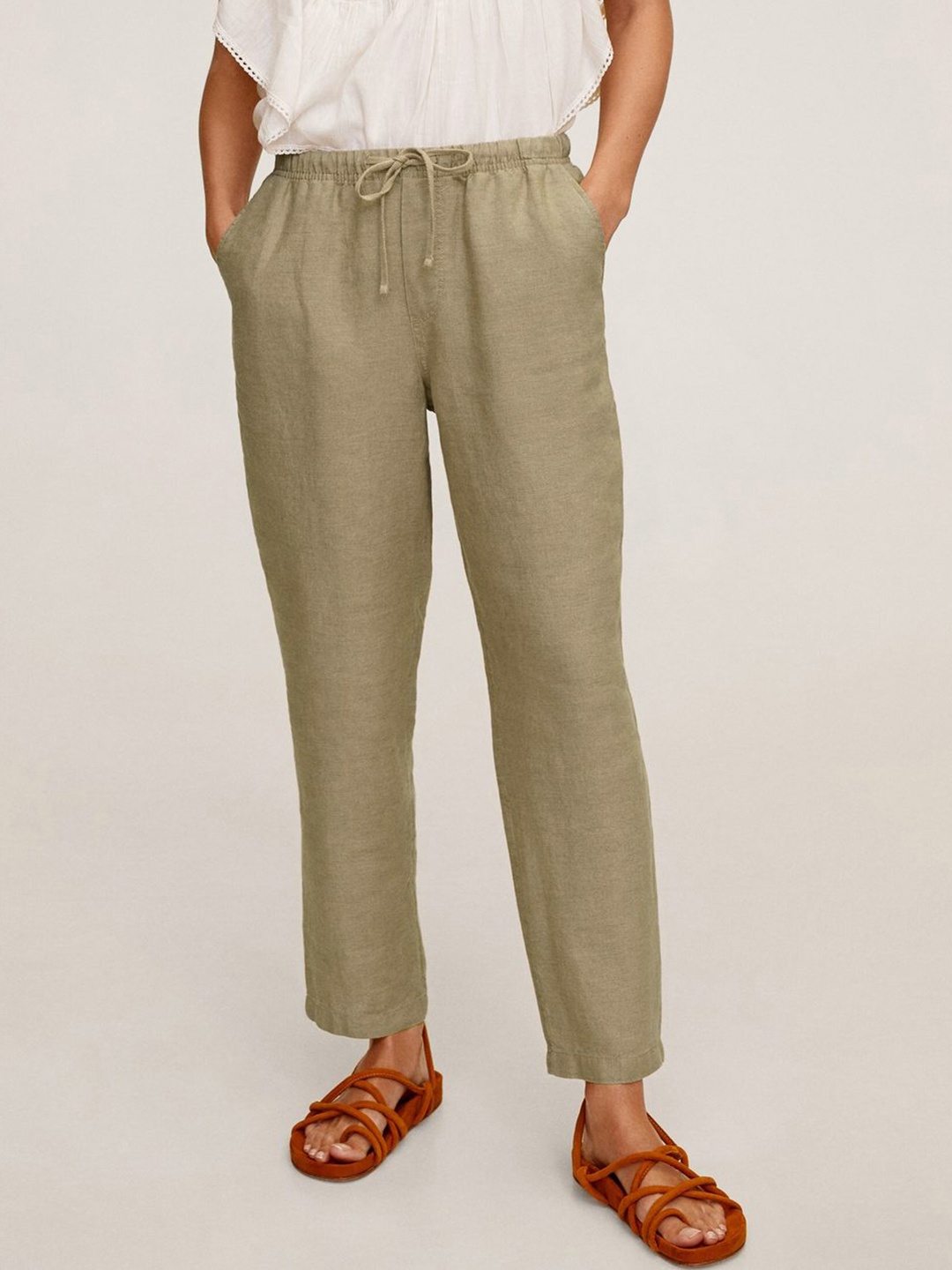 

MANGO Women Beige Solid Linen Regular Trousers