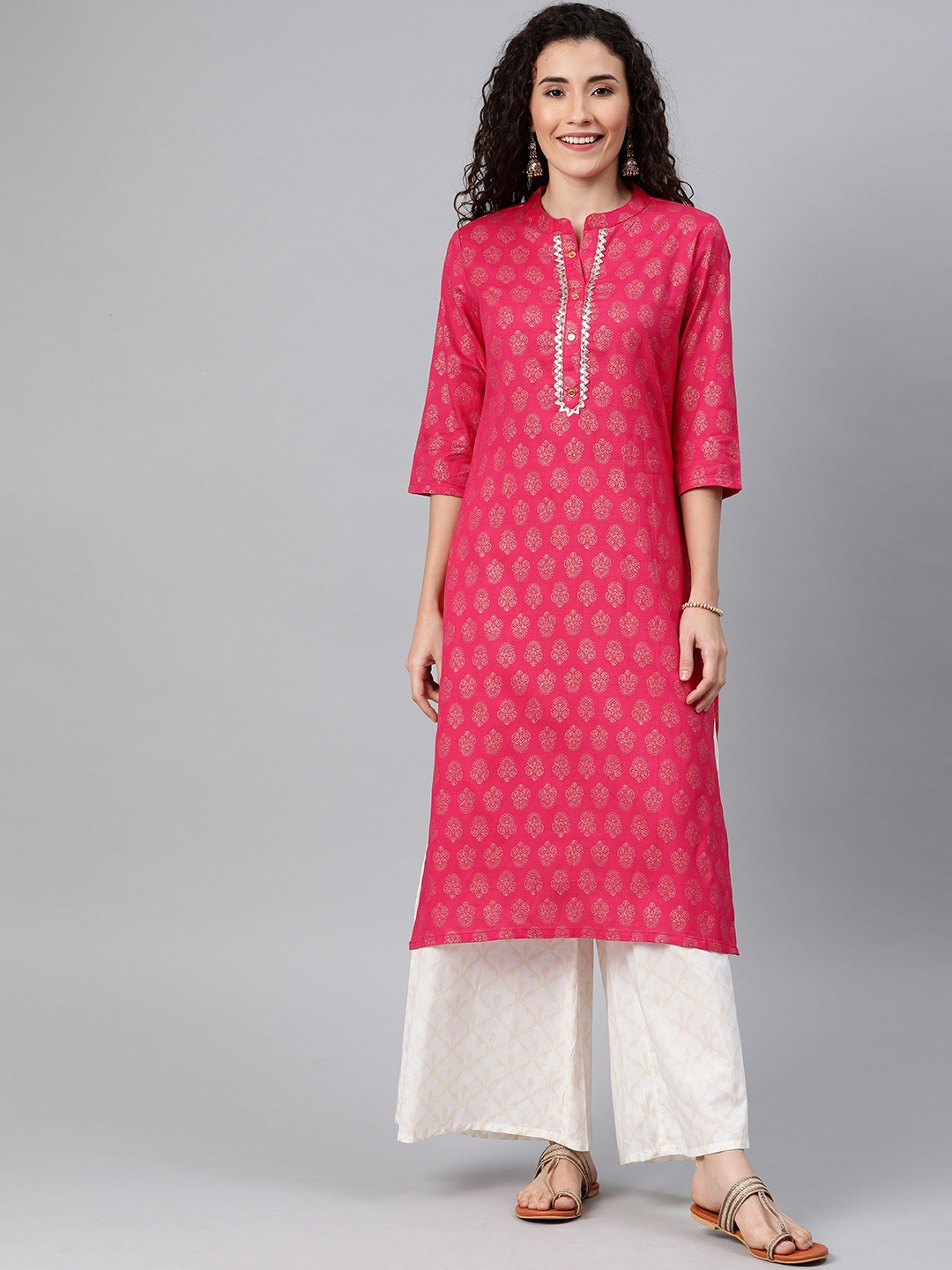 

Alena Women Fuchsia Pink & Gold-Toned Printed Straight Kurta