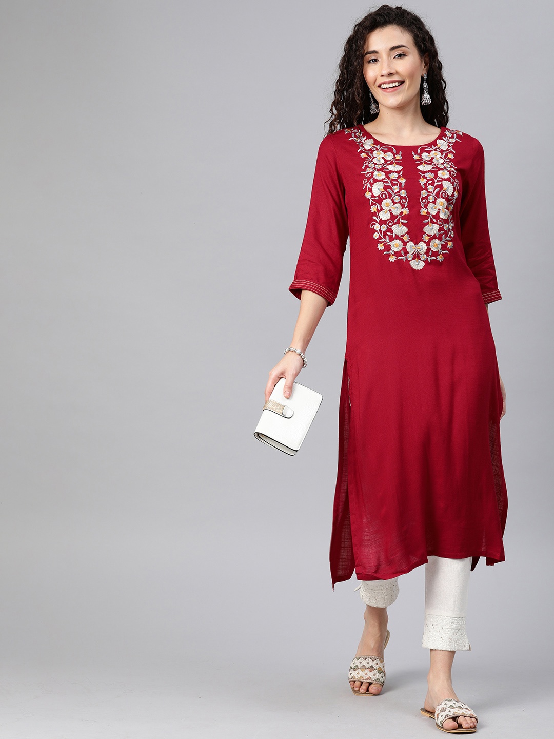 

Alena Women Maroon Embroidered Straight Kurta