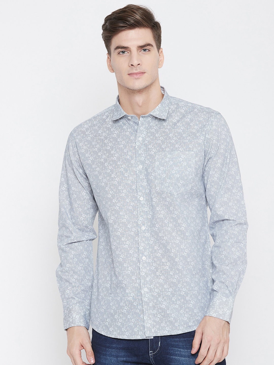 

METTLE Men White & Black Contemporary Regular Fit Printed Casual Shirt