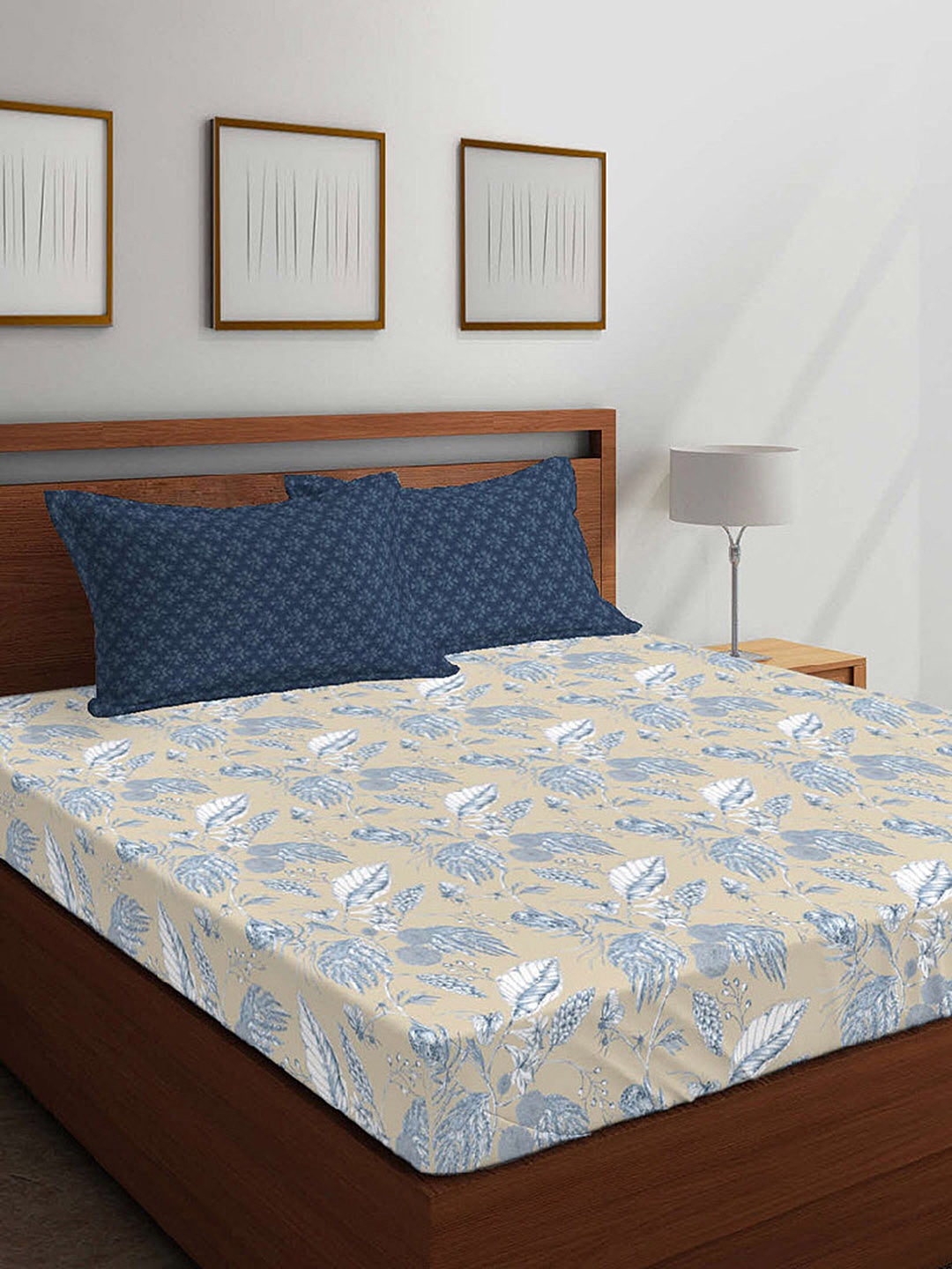 

Boutique Living India Beige & Blue Floral 144 TC Cotton 1 King Bedsheet with 2 Pillow Covers
